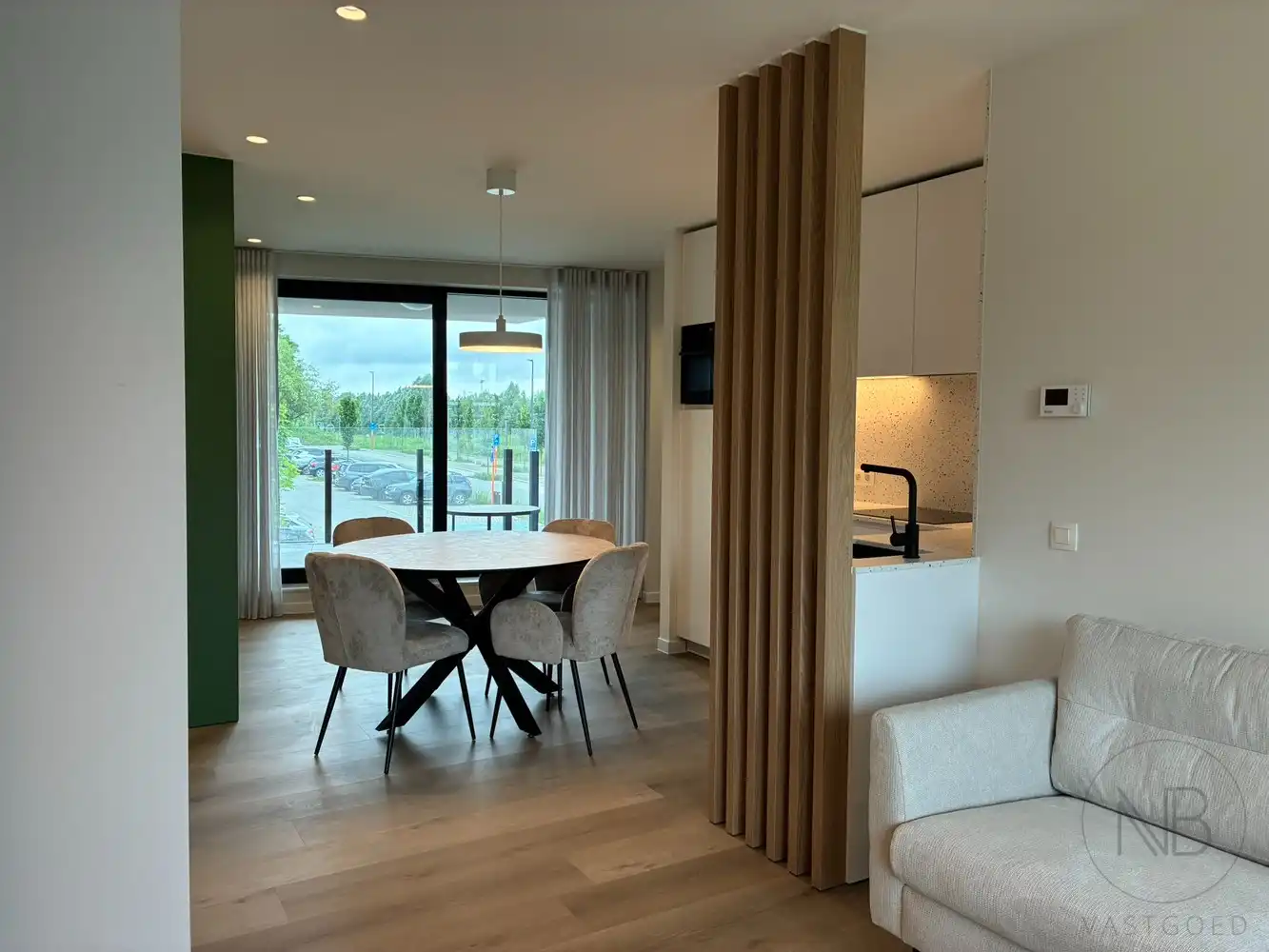 Instapklaar & bemeubeld 1-slaapkamer appartement in Diepenbeek foto 10