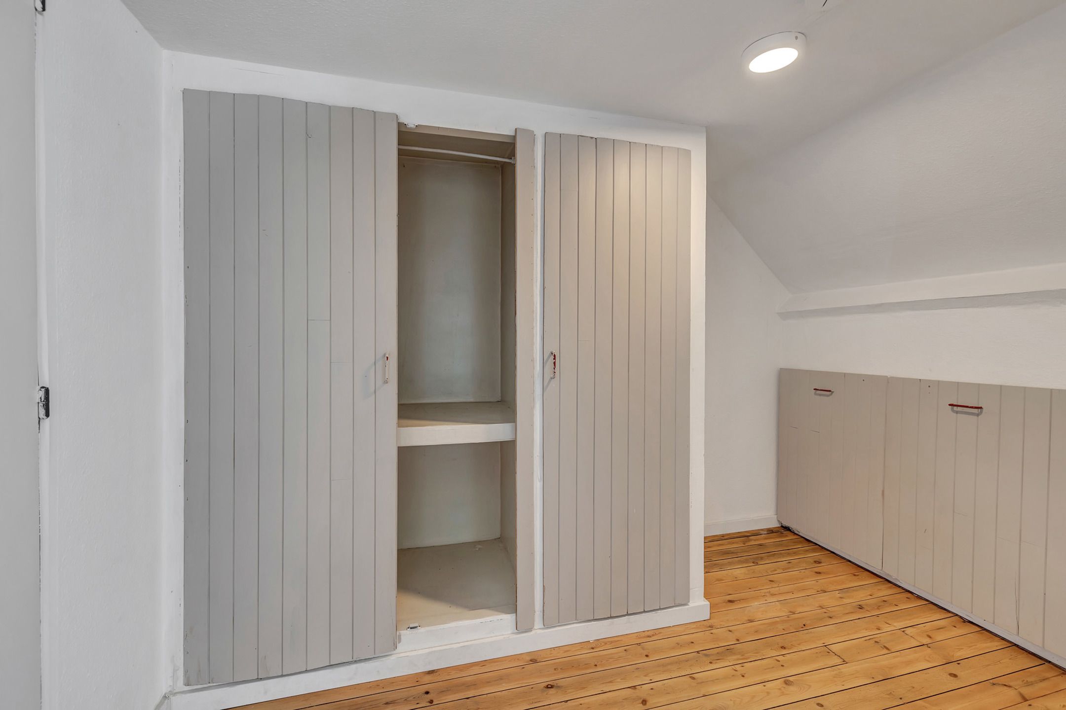 Instapklaar triplex of opbrengsteigendom met 5 slpks  foto 22