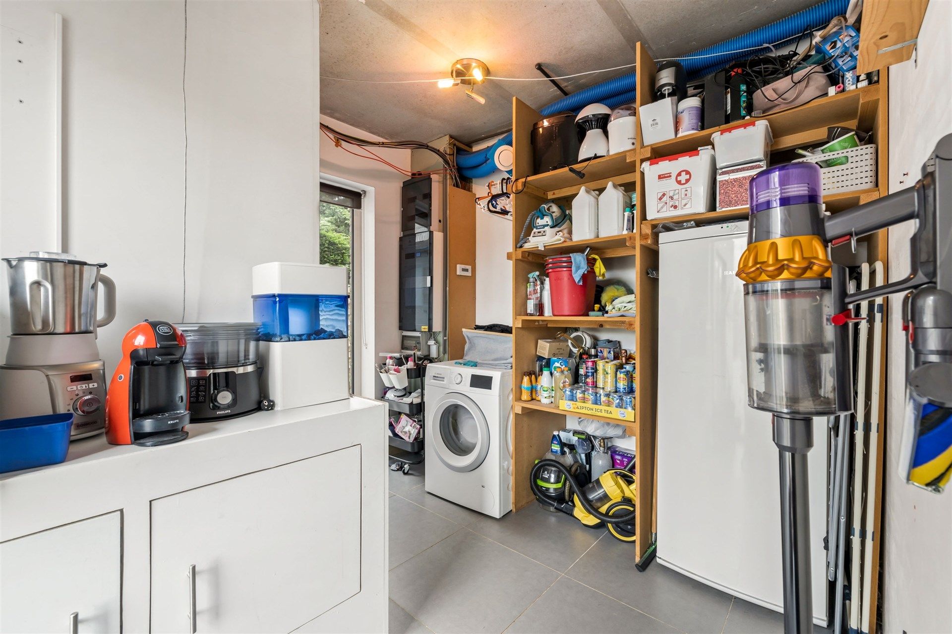 Instapklare gezinswoning gelegen in een kindvriendelijke woonwijk foto 11