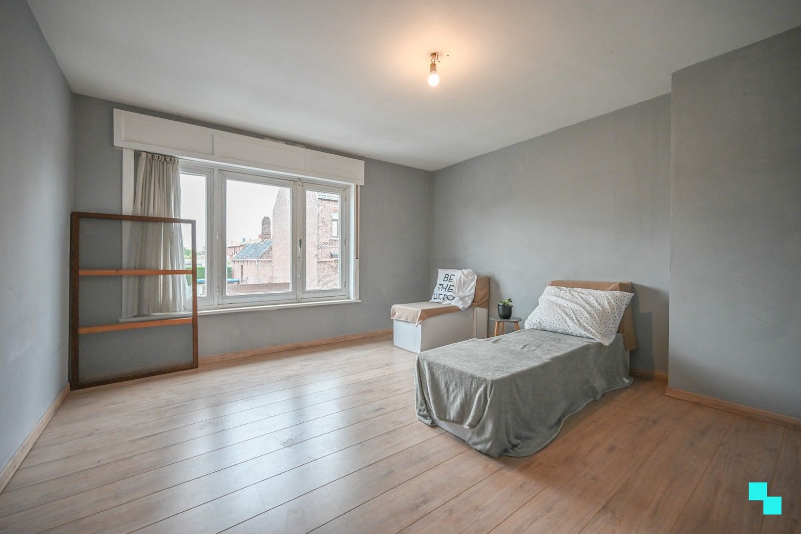 Ruime woonst met drie slaapkamers nabij centrum Kachtem foto 15