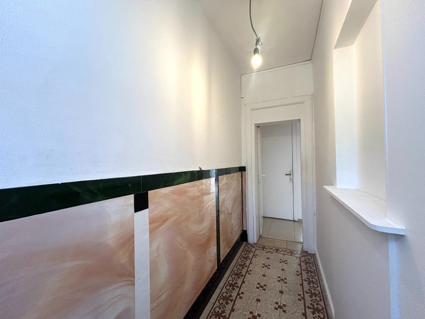 Gezellige woning nabij het stadscentrum van Roeselare! foto 2