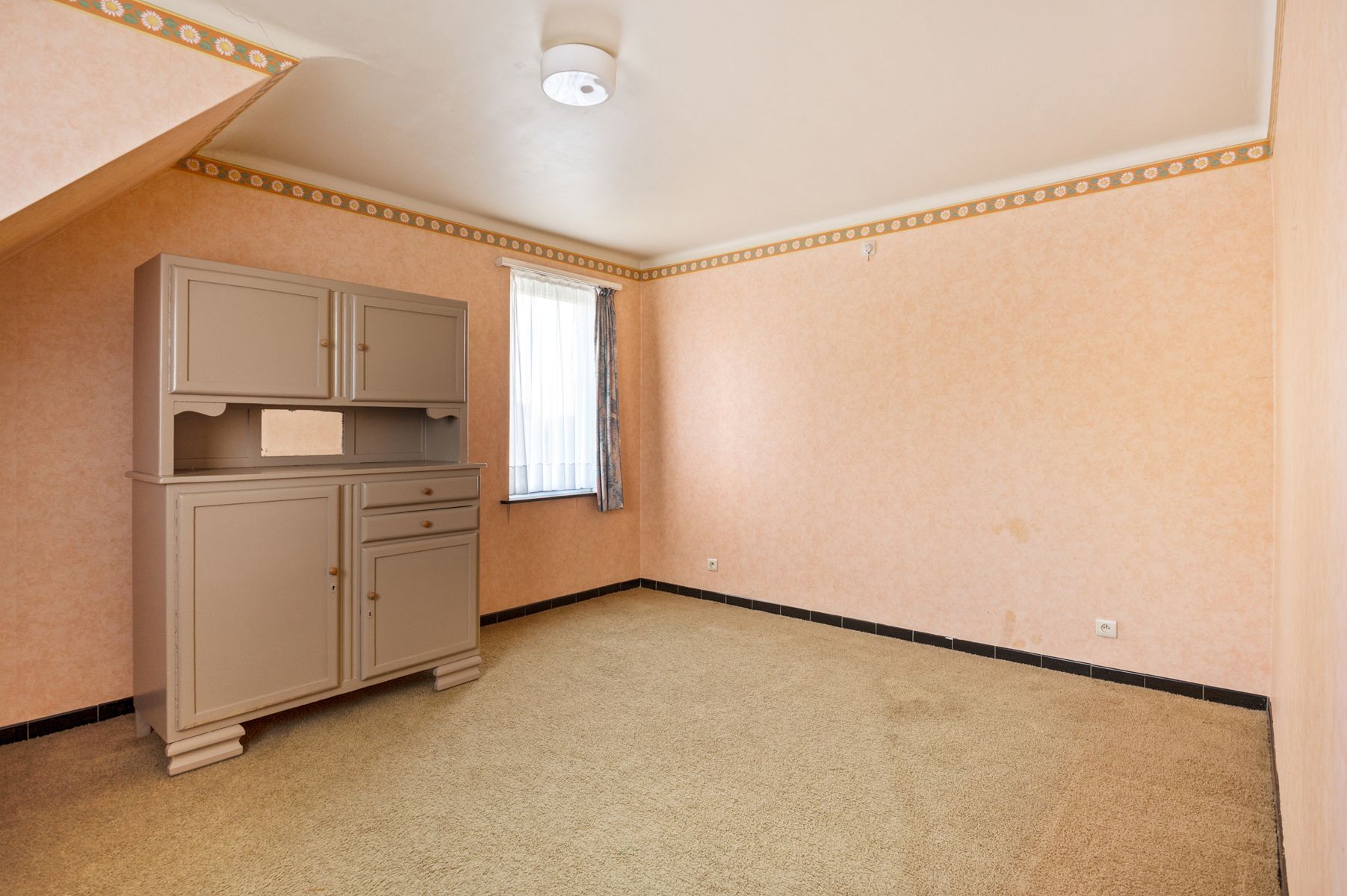 IN OPTIE. Ruime woning met 4slk's op 542 m² foto 19