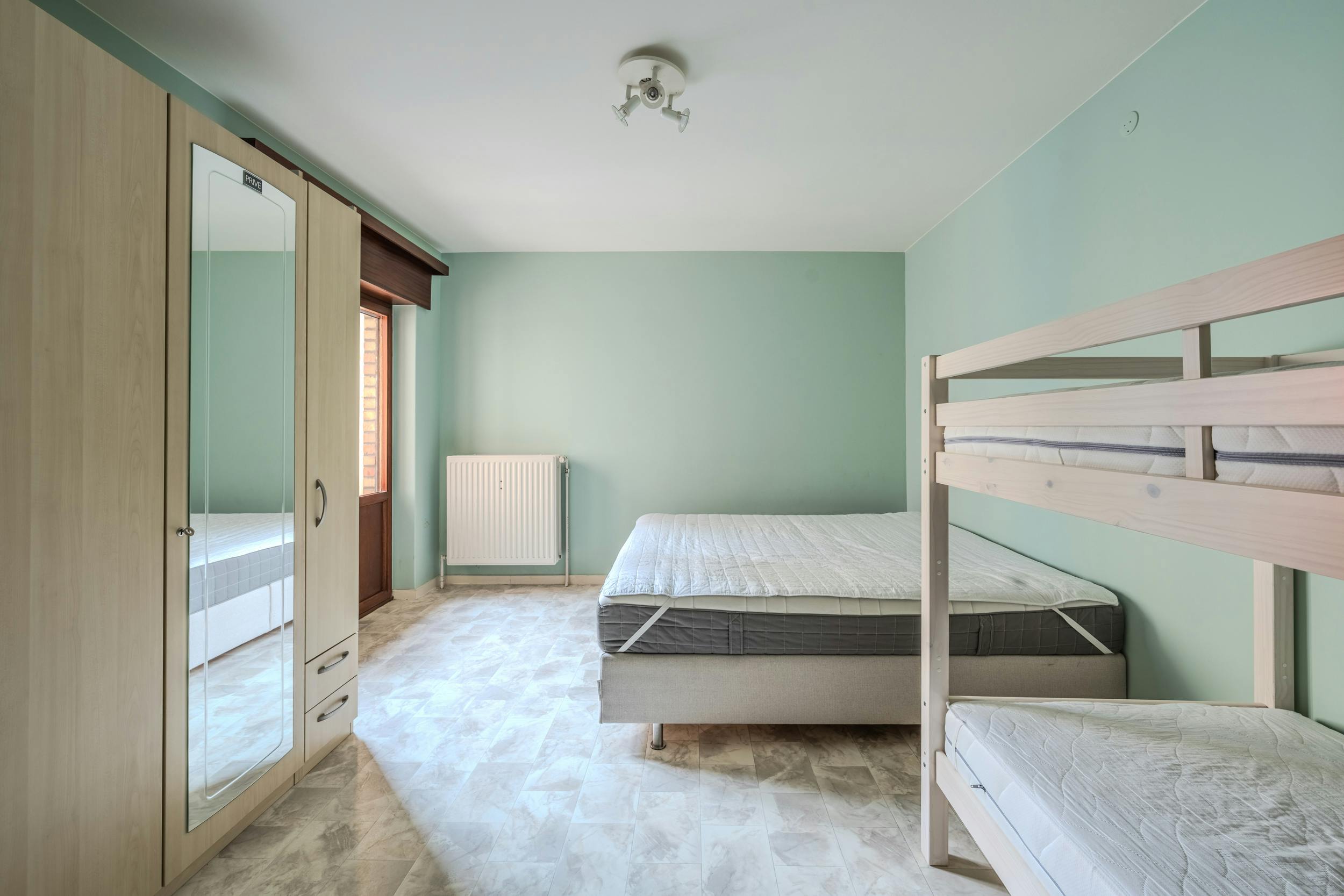 1-slaapkamer appartement met zijdelings zeezicht te Mariakerke foto 8