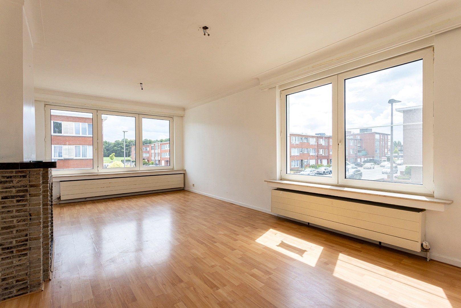Op te frissen 3 slpk appartement in Zwarte Arendwijk! foto 2