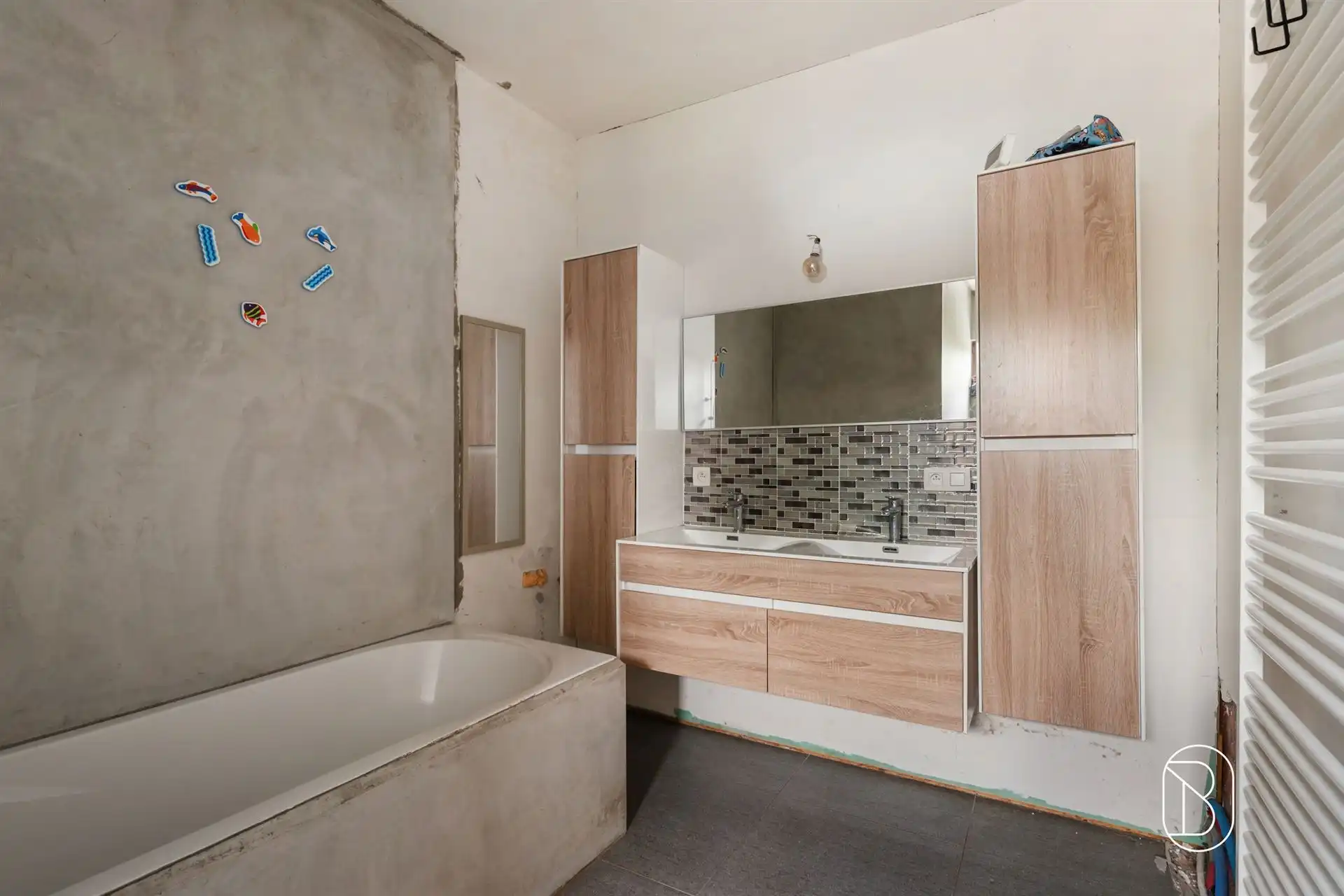 Mooi gerenoveerde woning te Beveren-Leie met 4 kamers foto 18