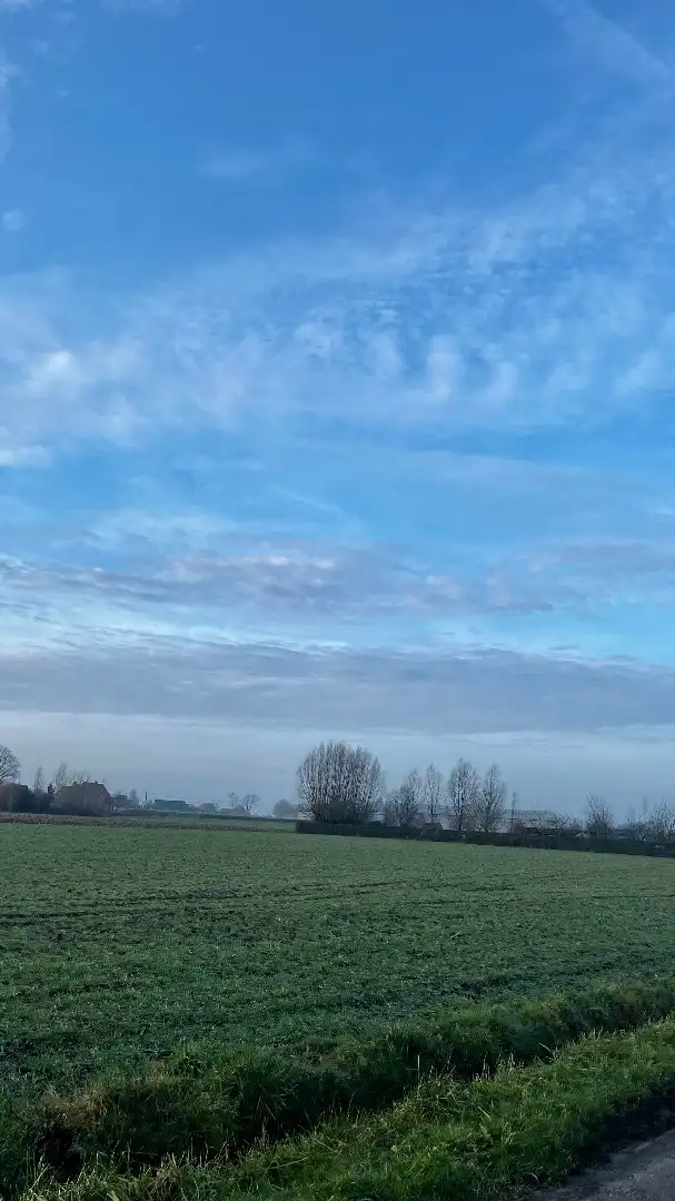 Halfopen woning met 3 kamers en een garage foto 2