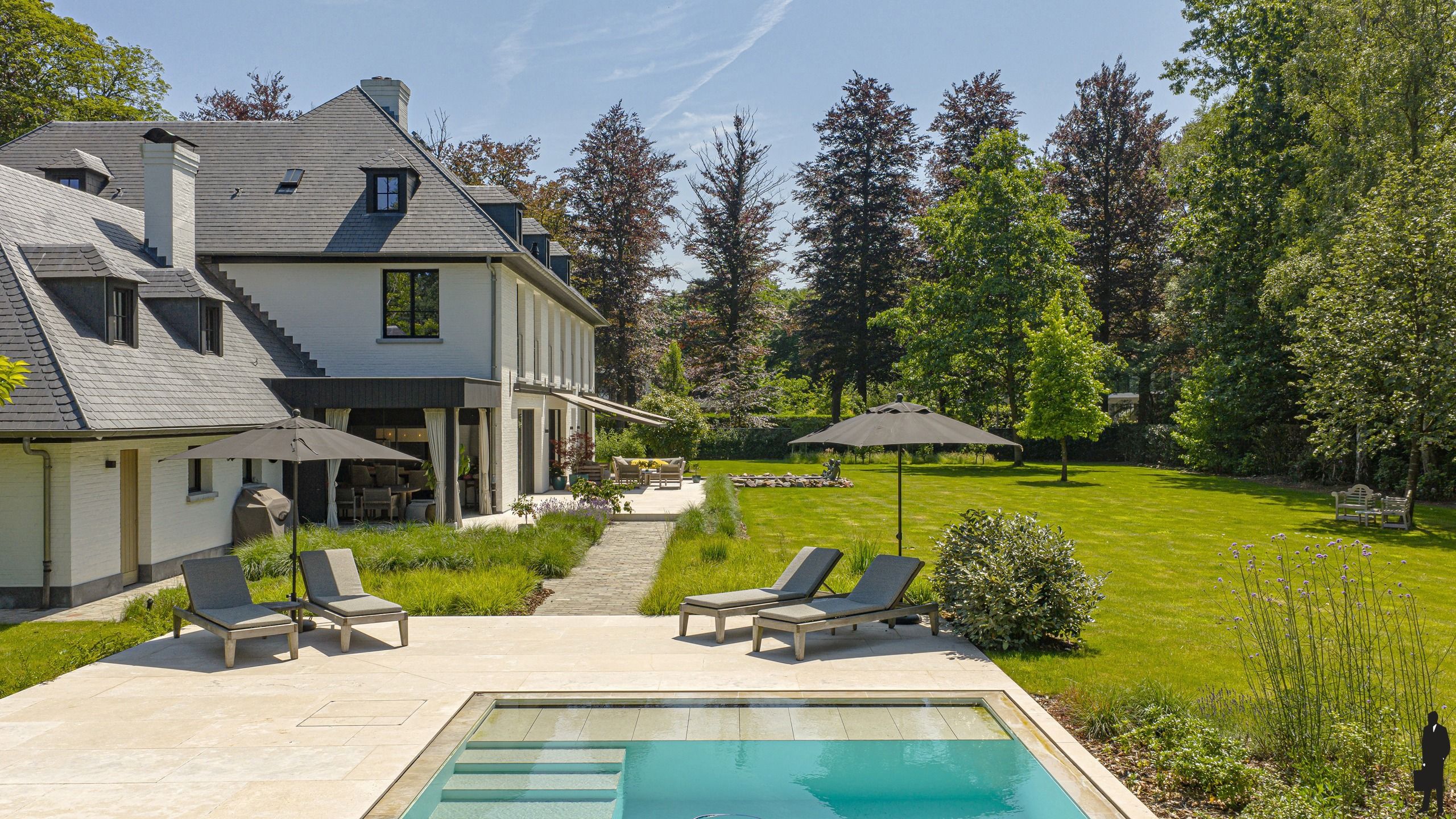 Exclusieve villa met zwembad en bijgebouw op 6.457 m² foto 40