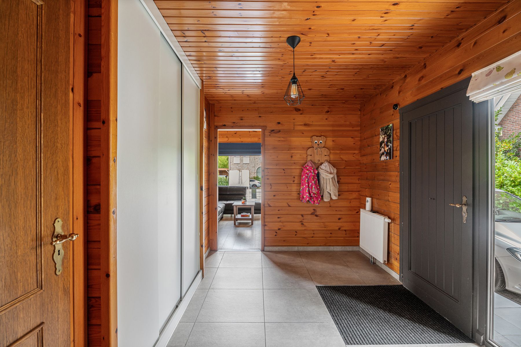 Lichtrijk en ruim familiehuis met Potentieel in Duffel foto 14