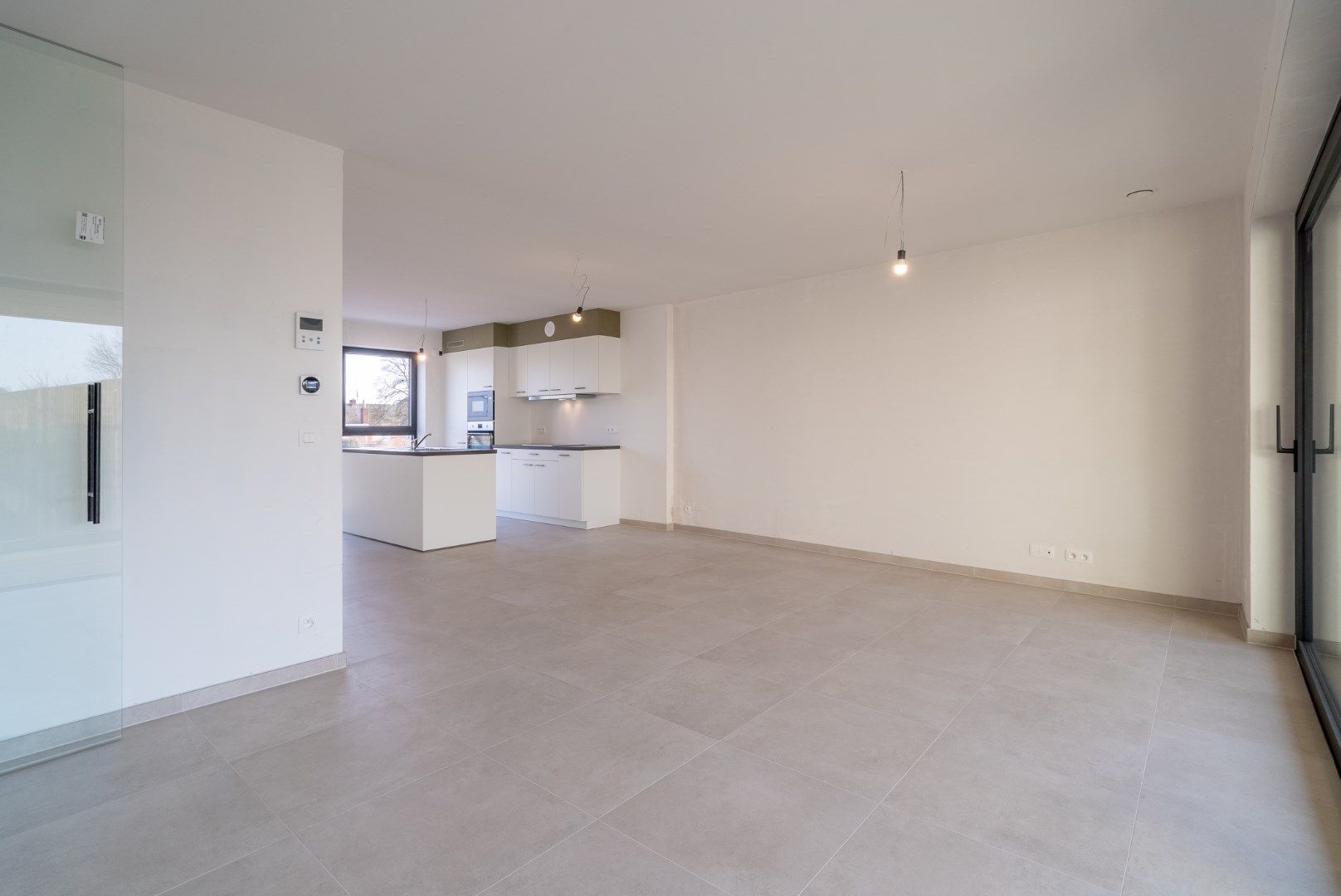 Energiezuinig nieuwbouwappartement met 1 slaapkamer en terras op de eerste verdieping, in Residentie Escautval. foto 3