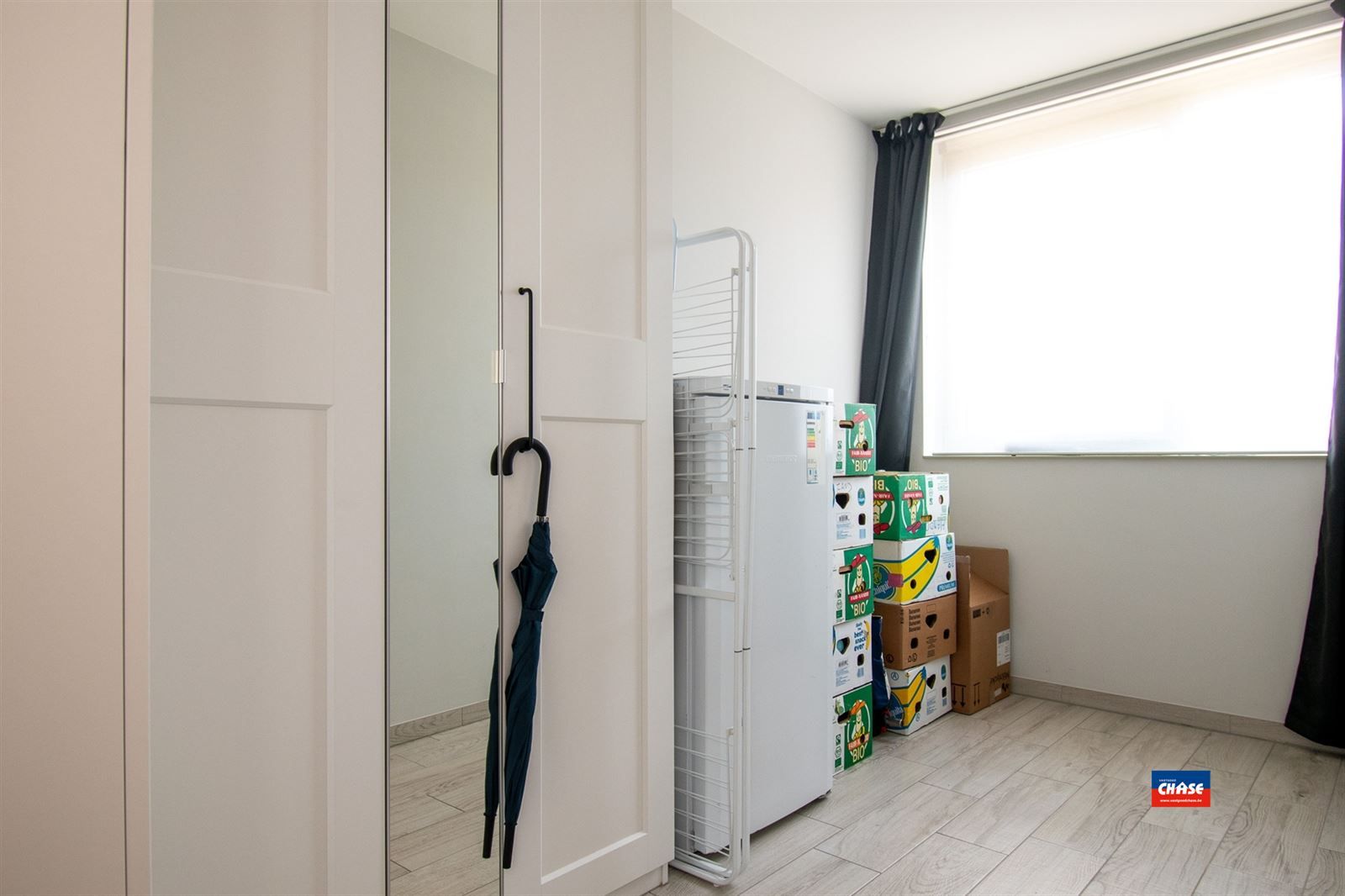 Instapklaar, recente appartement met 2 slaapkamers & terras op de eerste verdieping foto 9