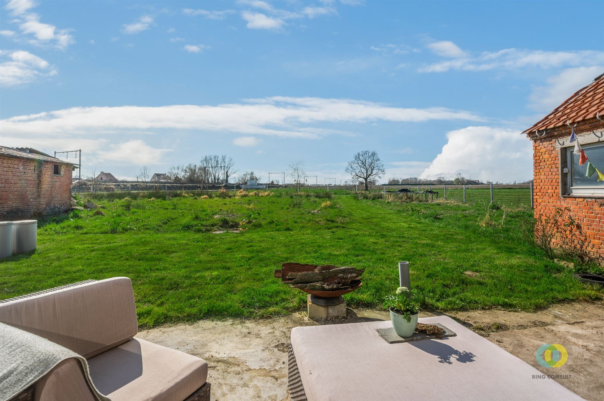 Smaakvolle totaalrenovatie met schuur foto 12