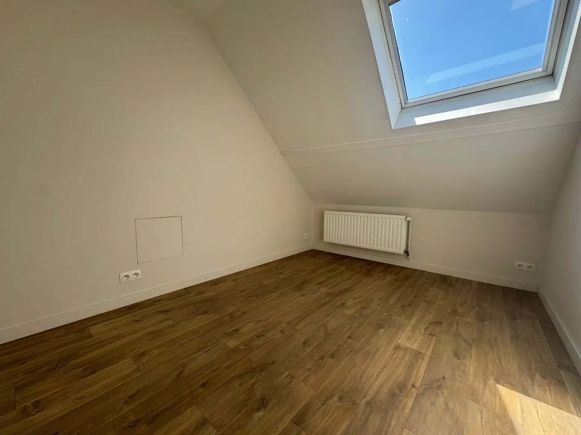 Gerenoveerde bel-etage in het volle stadscentrum foto 14