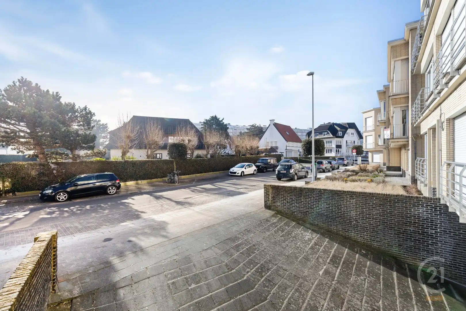 Te Renoveren Appartement in Westende – 3 Slaapkamers foto 27