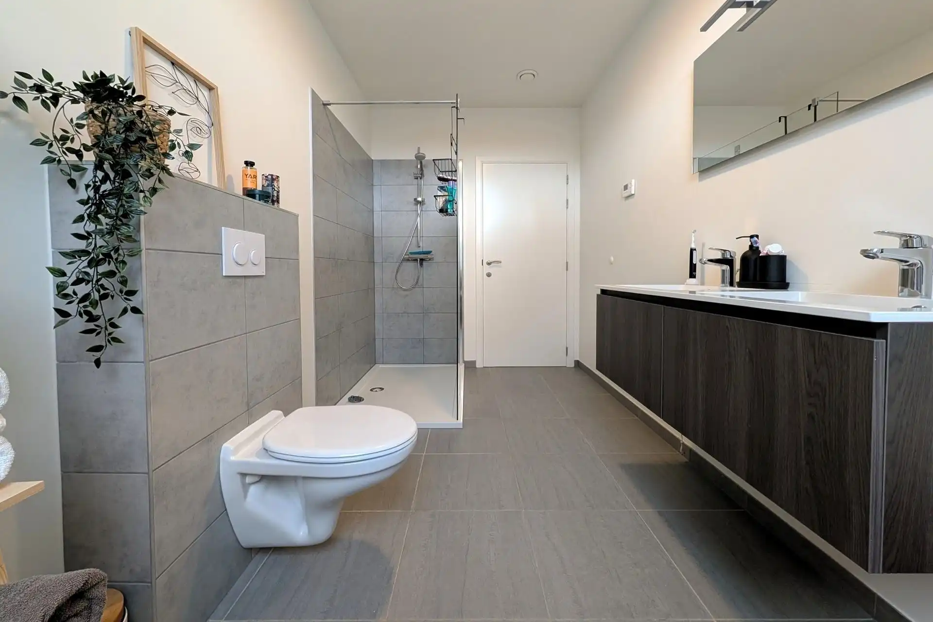 Energiezuinige en recente woning (143m²) met 3 slaapkamers te Veldwezelt (Lanaken) en nabij Maastricht (NL) foto 16