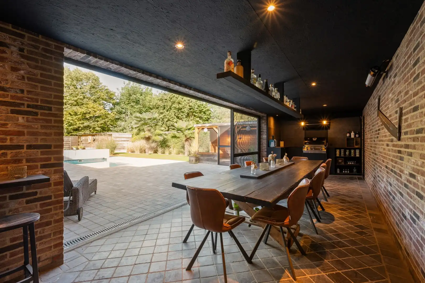 Instapklare en energiezuinige villa met zwembad en loods aan de voet van de Vlaamse Ardennen met heel veel privacy foto 8