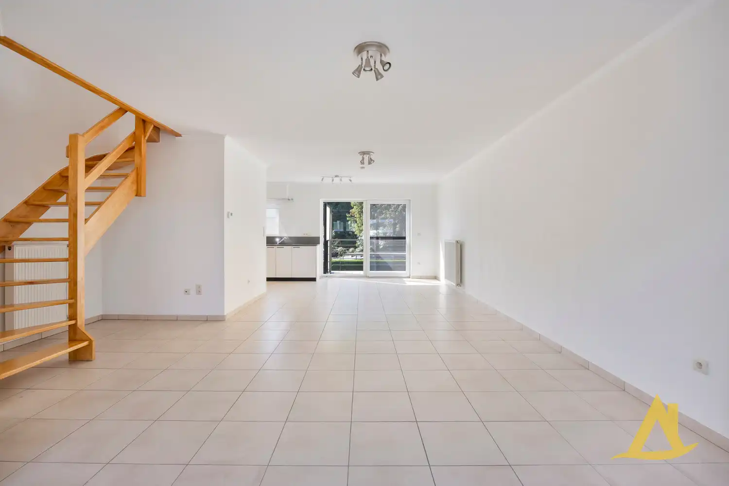 RECENT APPARTEMENT MET PRACHTIG ZICHT, CENTRUM DIEST! foto 8