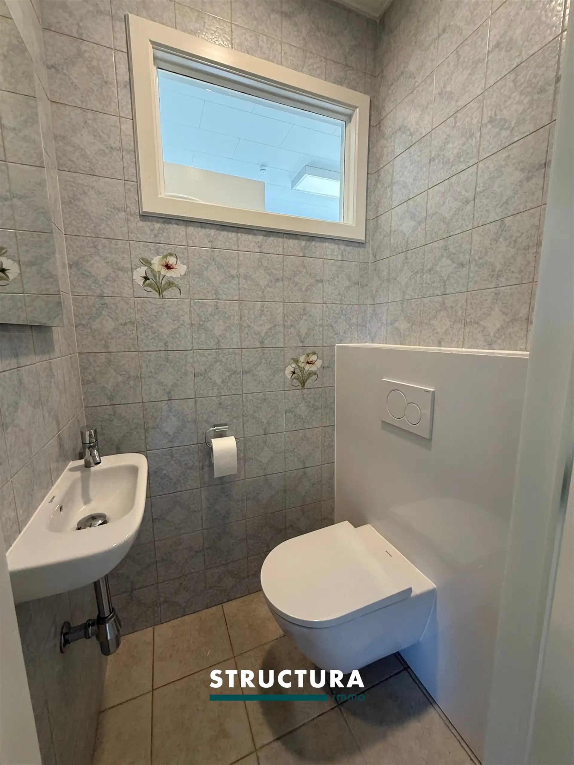 Gerenoveerde woning met weide en paardenstal foto 11