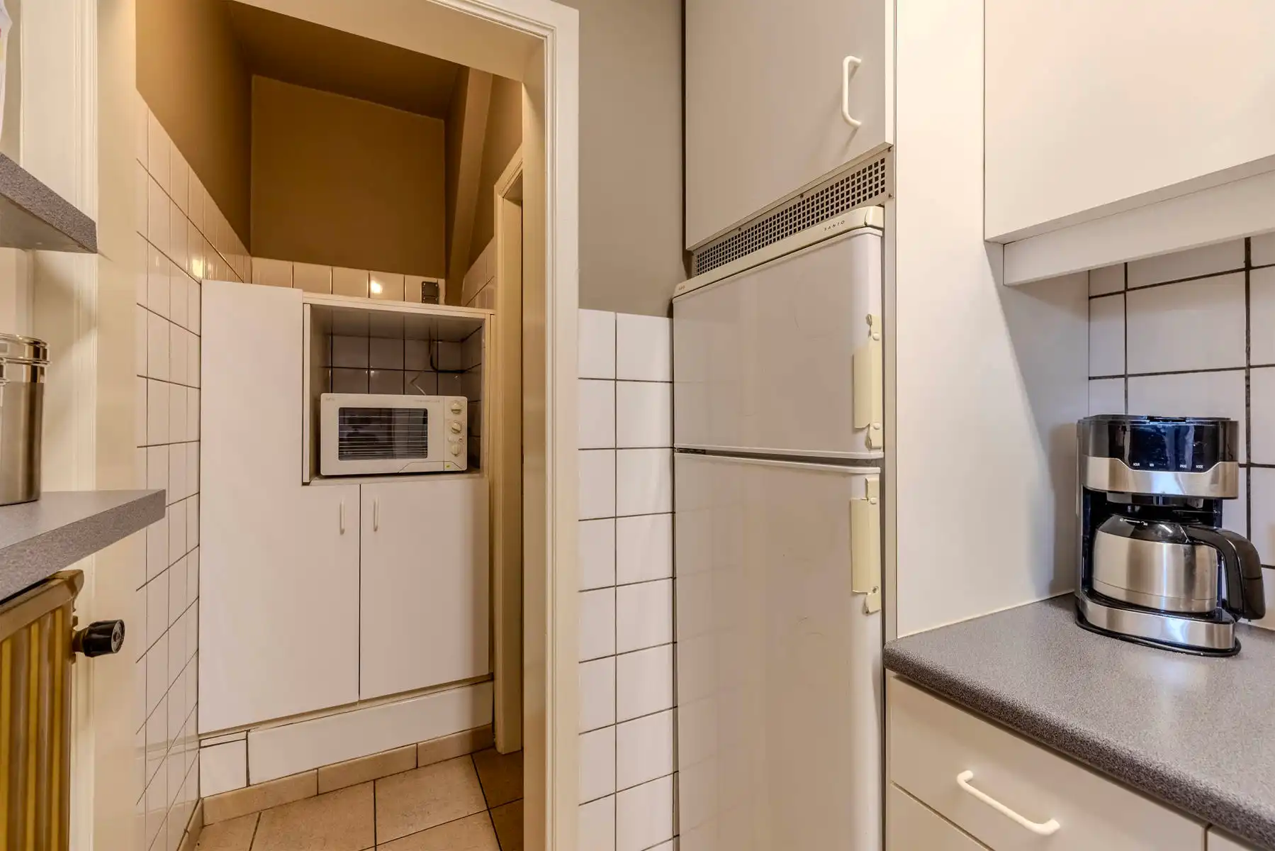 HOB met 3 slpk, garage en tuin op ZW perceel van 700m² foto 10