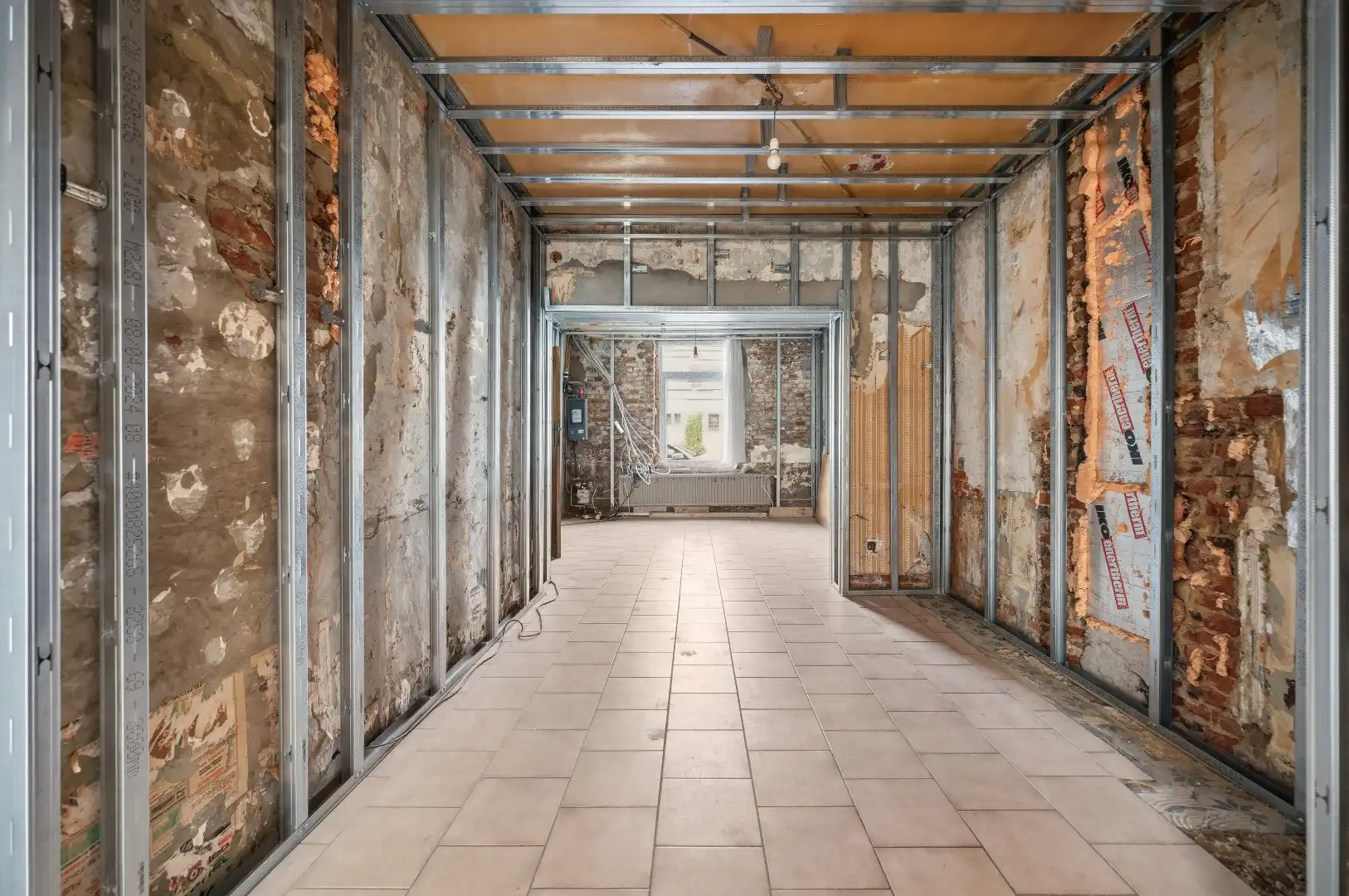 Rijwoning met tuin, garage en 2 slaapkamers in Tienen foto 5