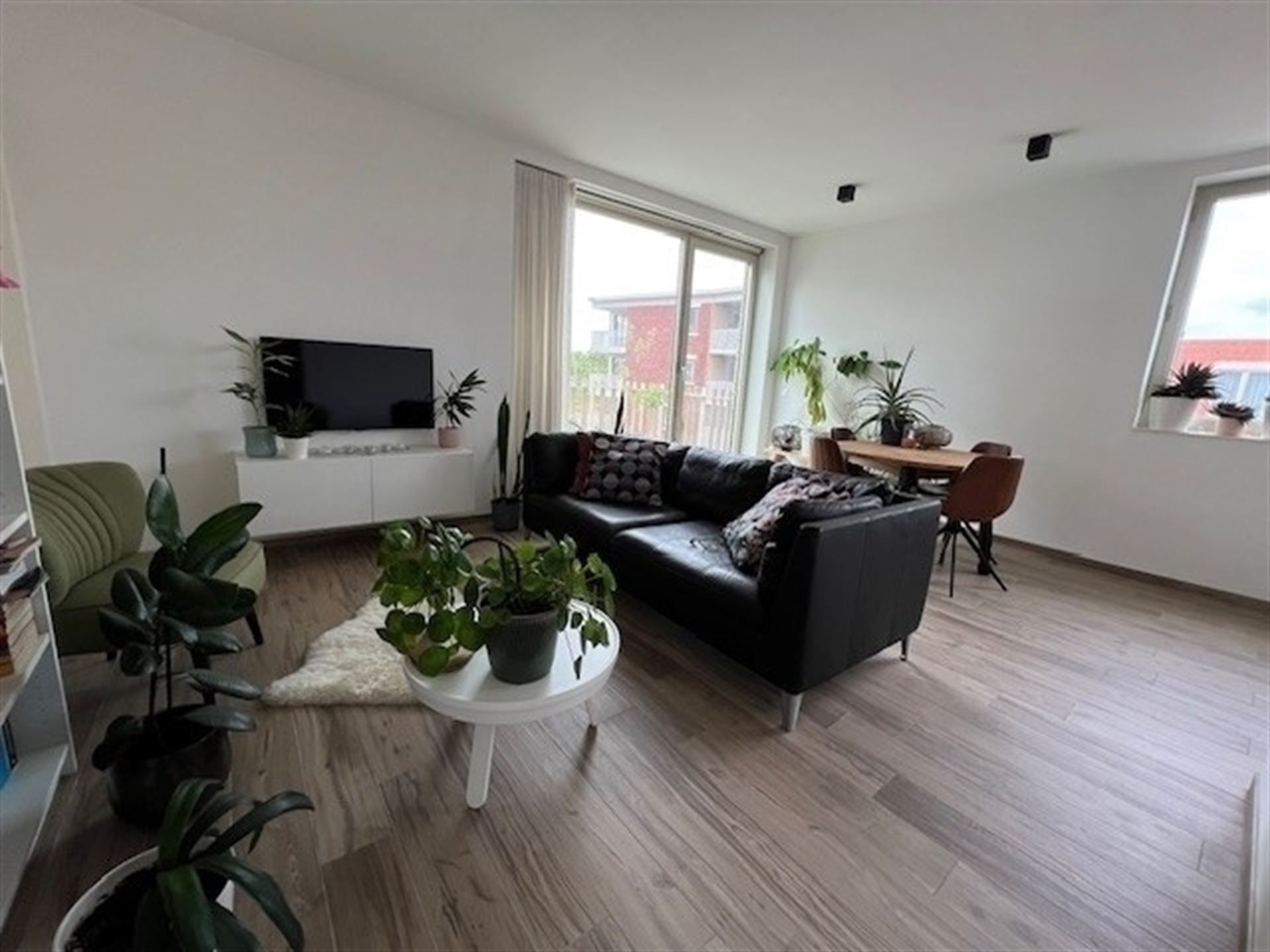 charmant appartement met zonnig terras! foto 4