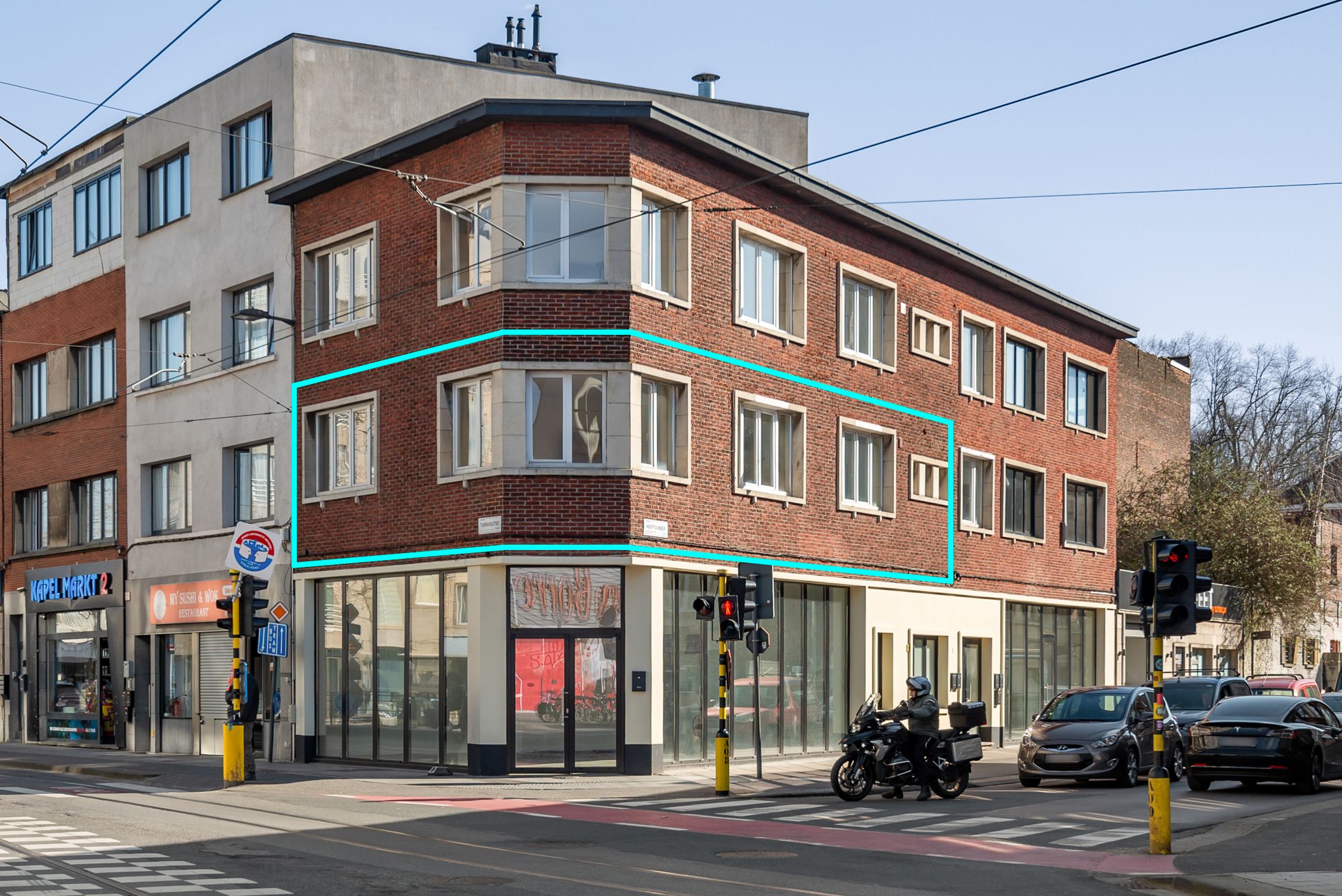 Volledig gerenoveerd appartement foto 17