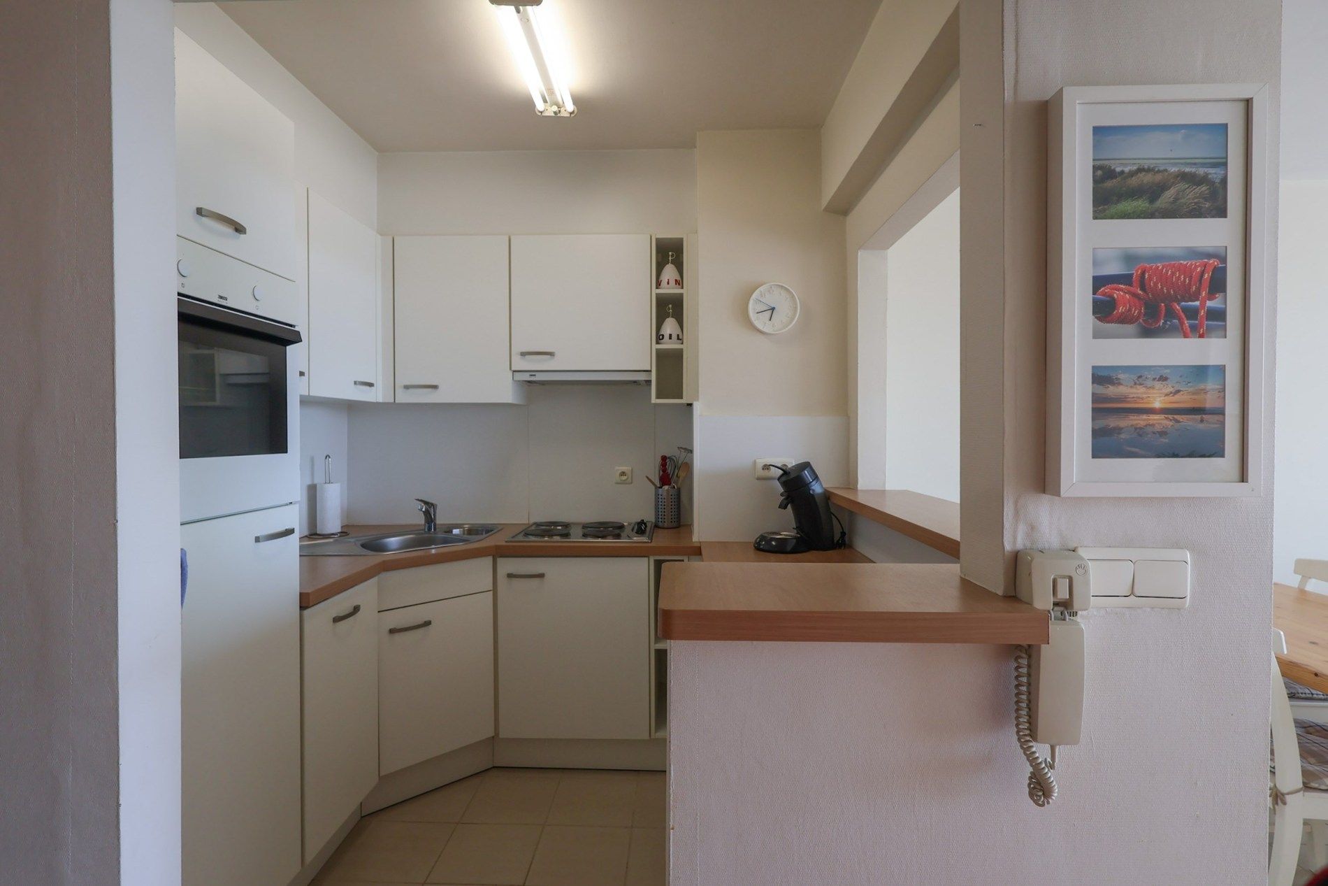 Zonnig appartement met 2 slaapkamers en garage in Oostduinkerke foto 4