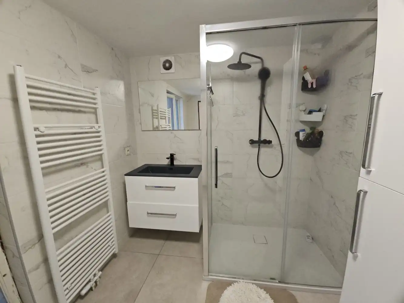 Gerenoveerde woning met 5 slaapkamers en tuin vlakbij de dorpskern foto 11