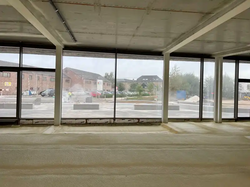 Handelspand  van 214 m² te koop in het centrum van Beringen. foto 11