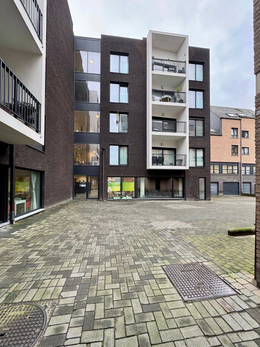 Assistentie woning in het hartje van Halle!  foto 16