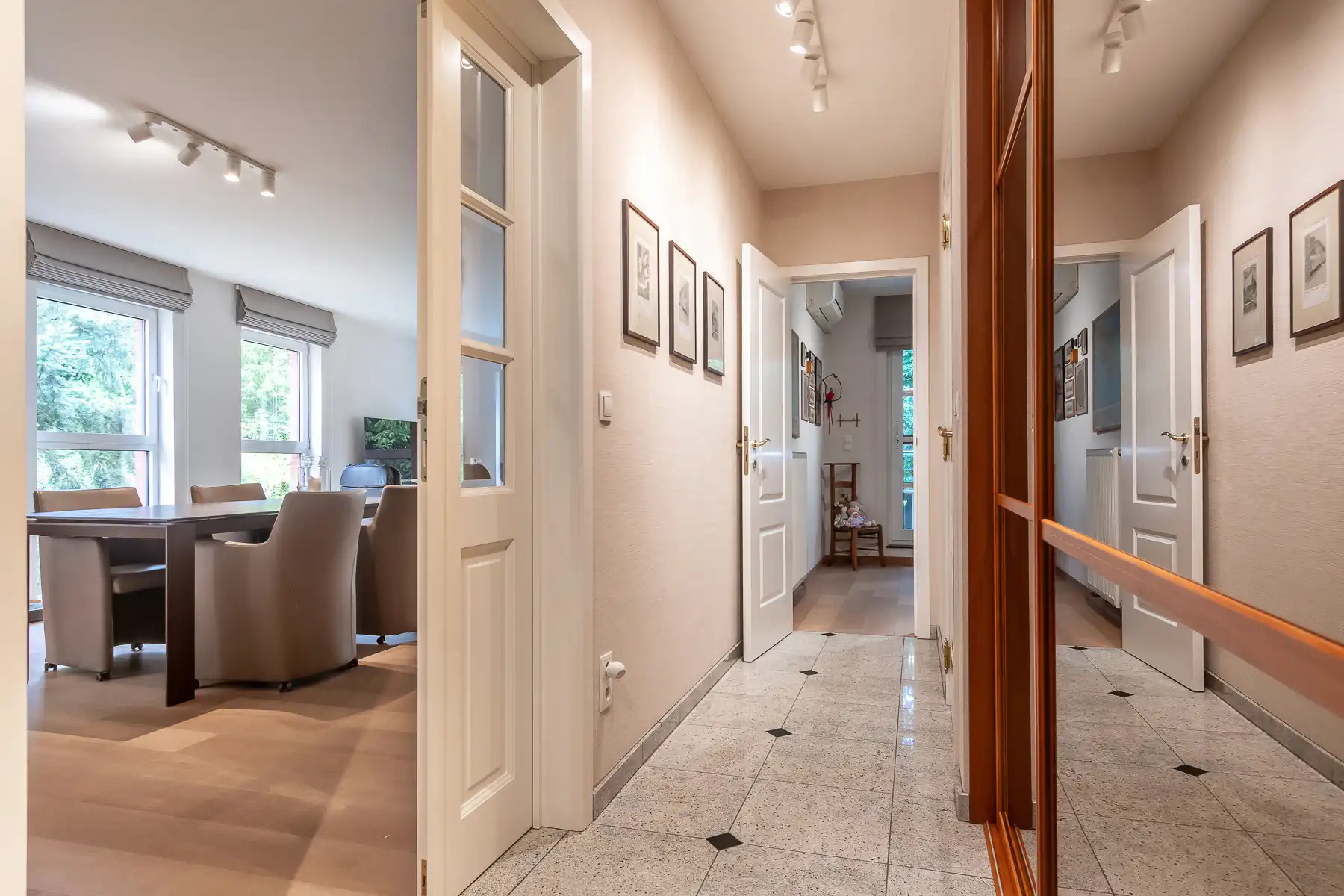 Investeringsappartement met 2 slaapkamers en dubbele garagebox foto 20