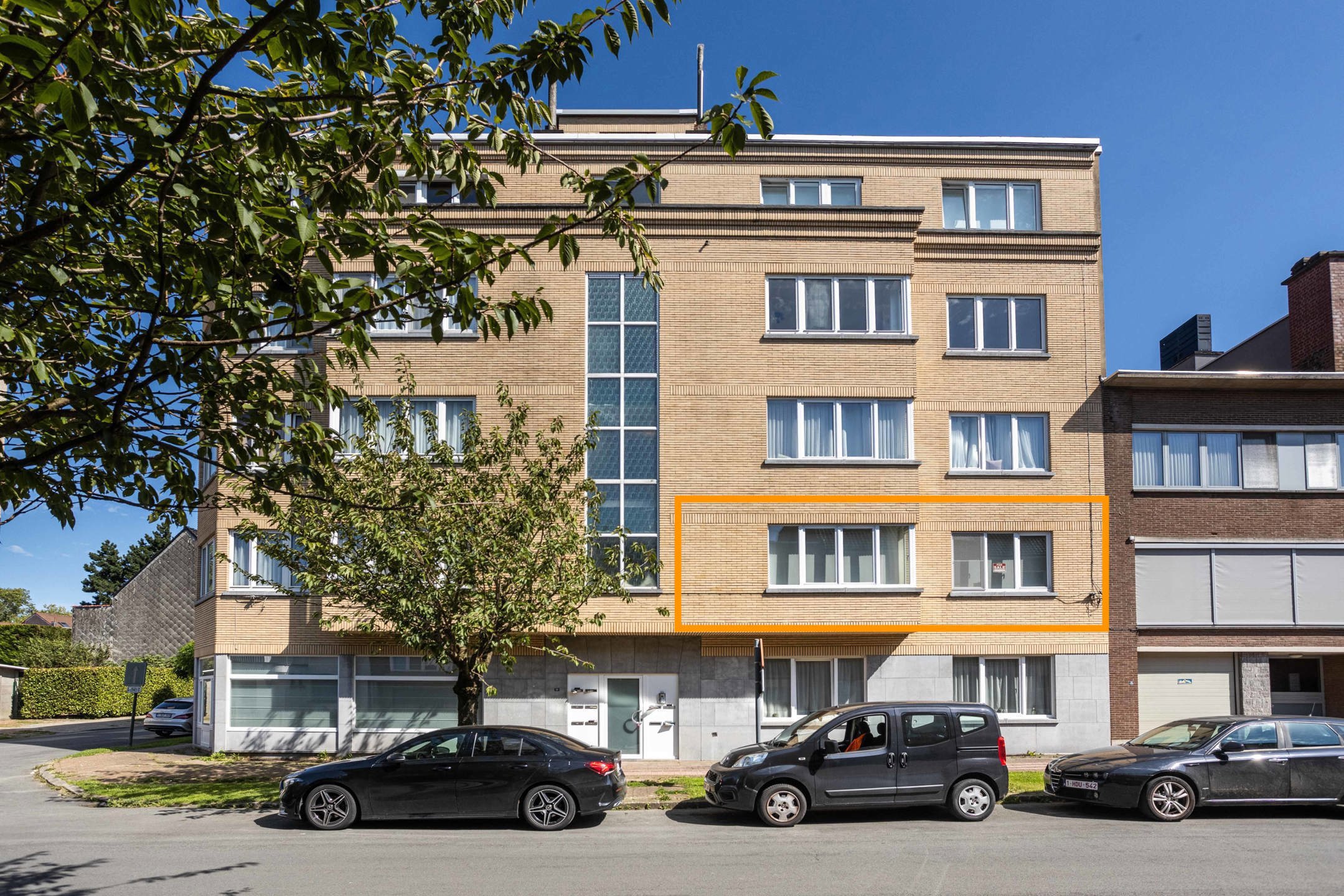 Ruim, energiezuinig appartement in art deco wijk! foto {{pictureIndex}}