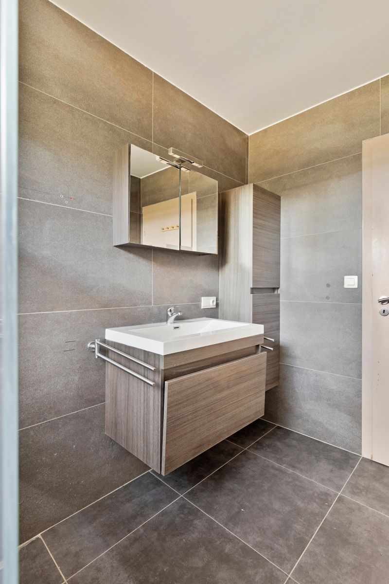 Charmante instapklare villa te Binkom. foto 13