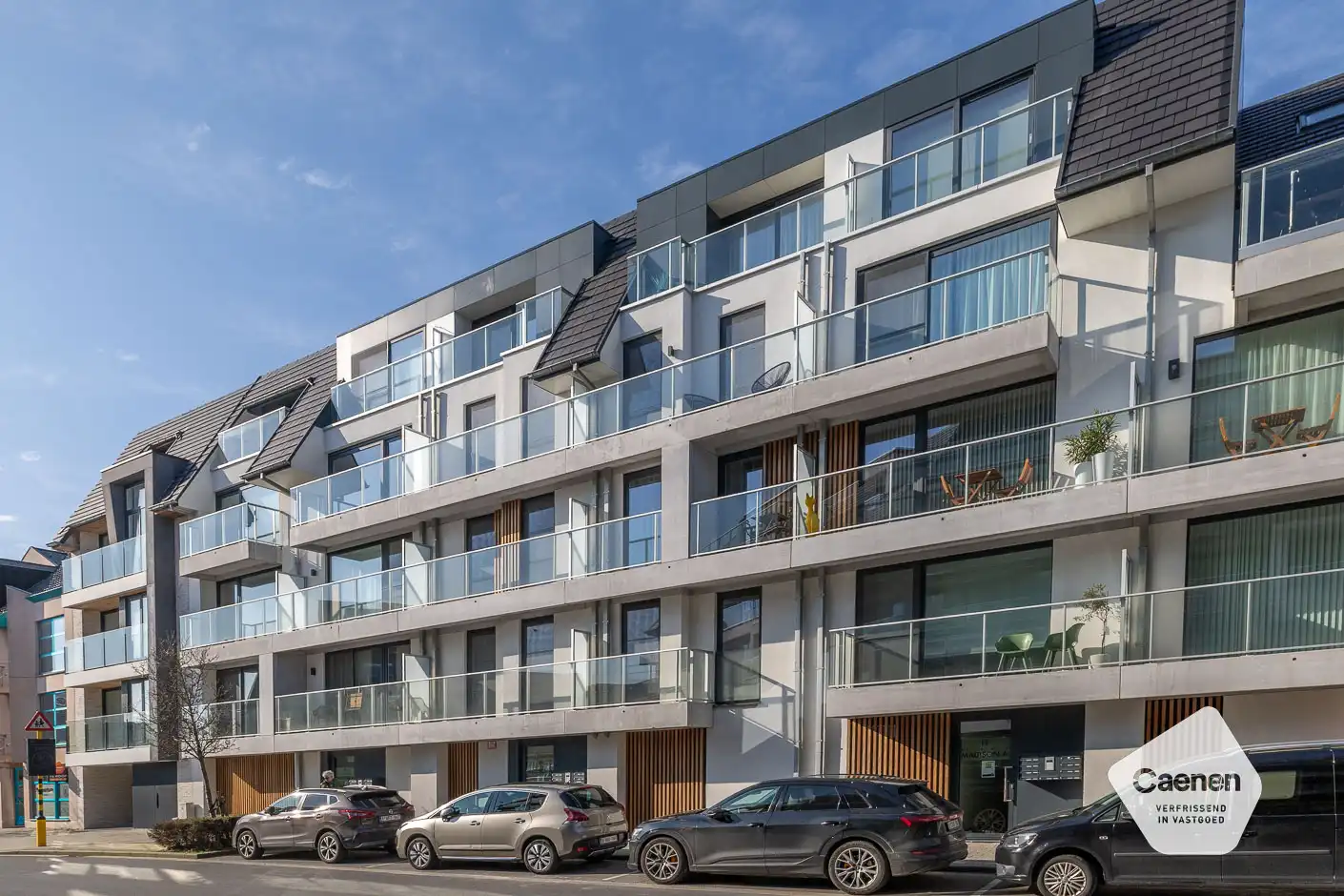 Luxe-appartement op wandelafstand van zeedijk en duinen foto 26