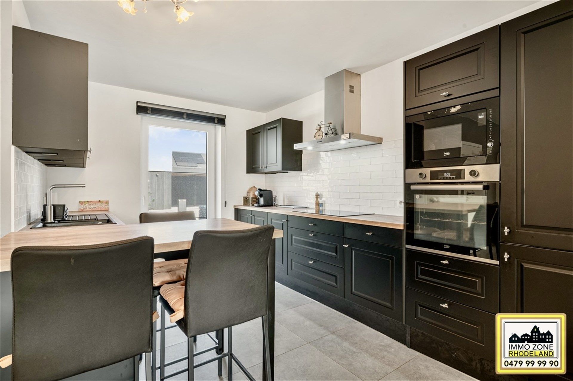 Uiterst luxueuze woning met 3 slpks en zwembad foto 12