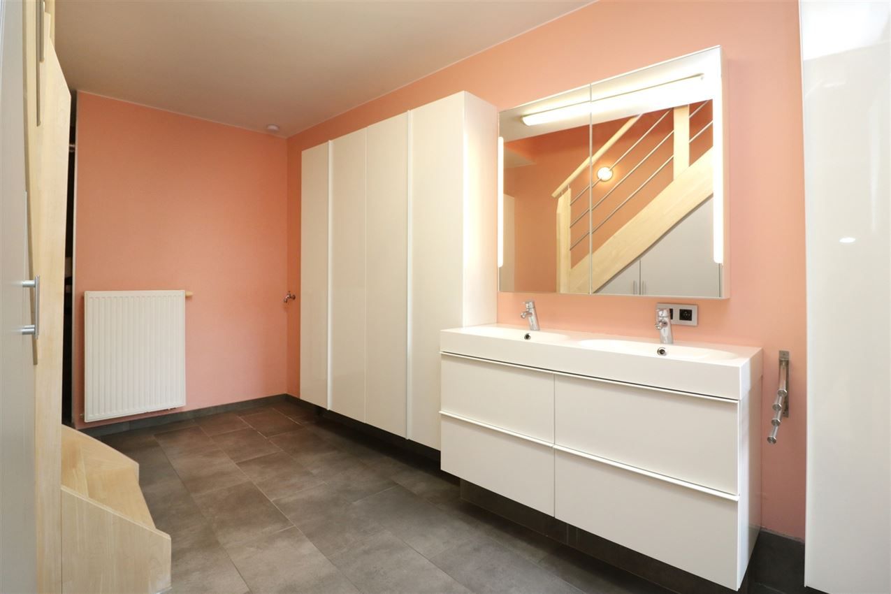 Gezellige woning met twee slpk op rustige locatie foto 14