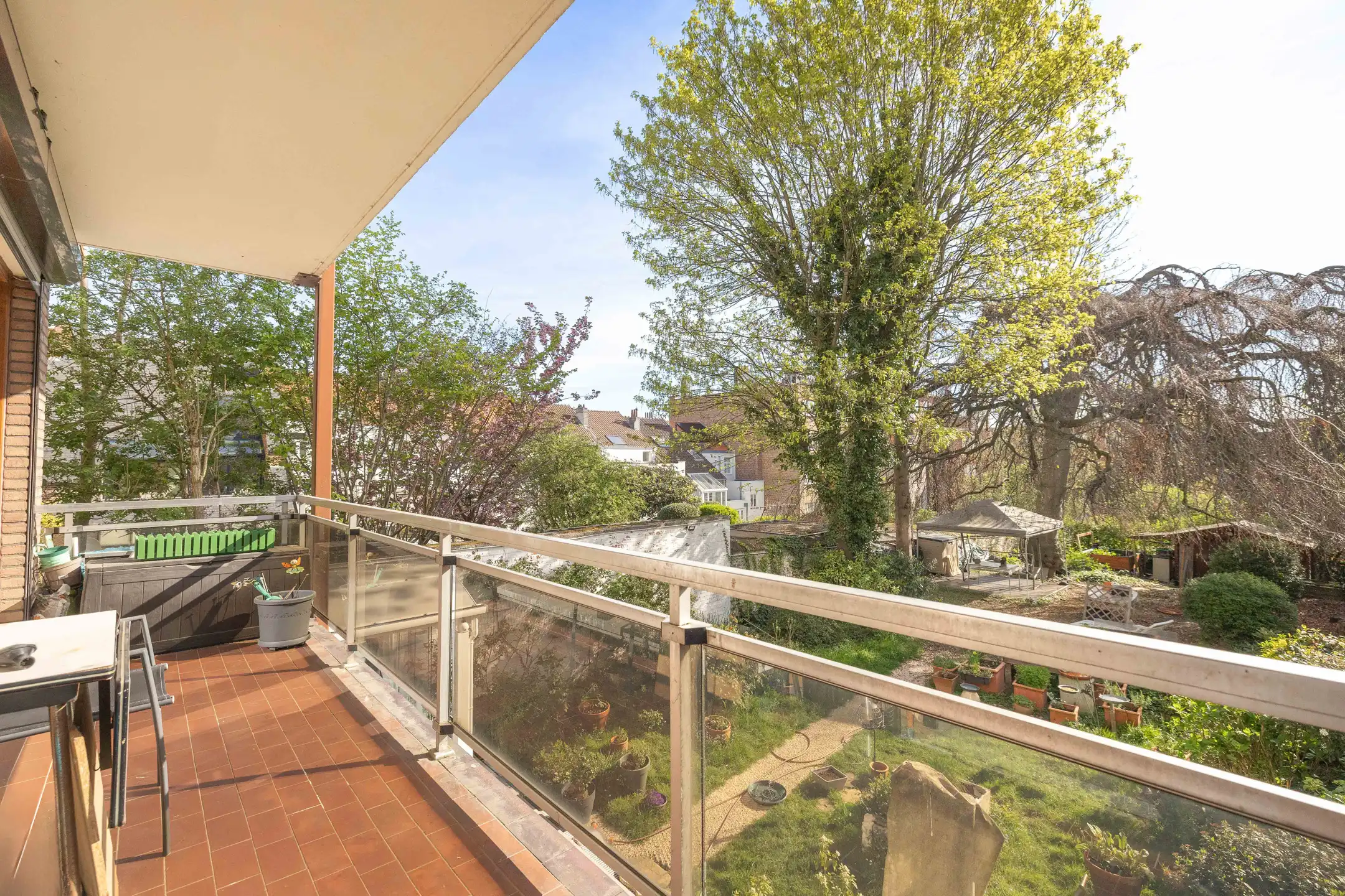 Appartement met 1 slaapkamer gerenoveerd - rustige ligging foto 8