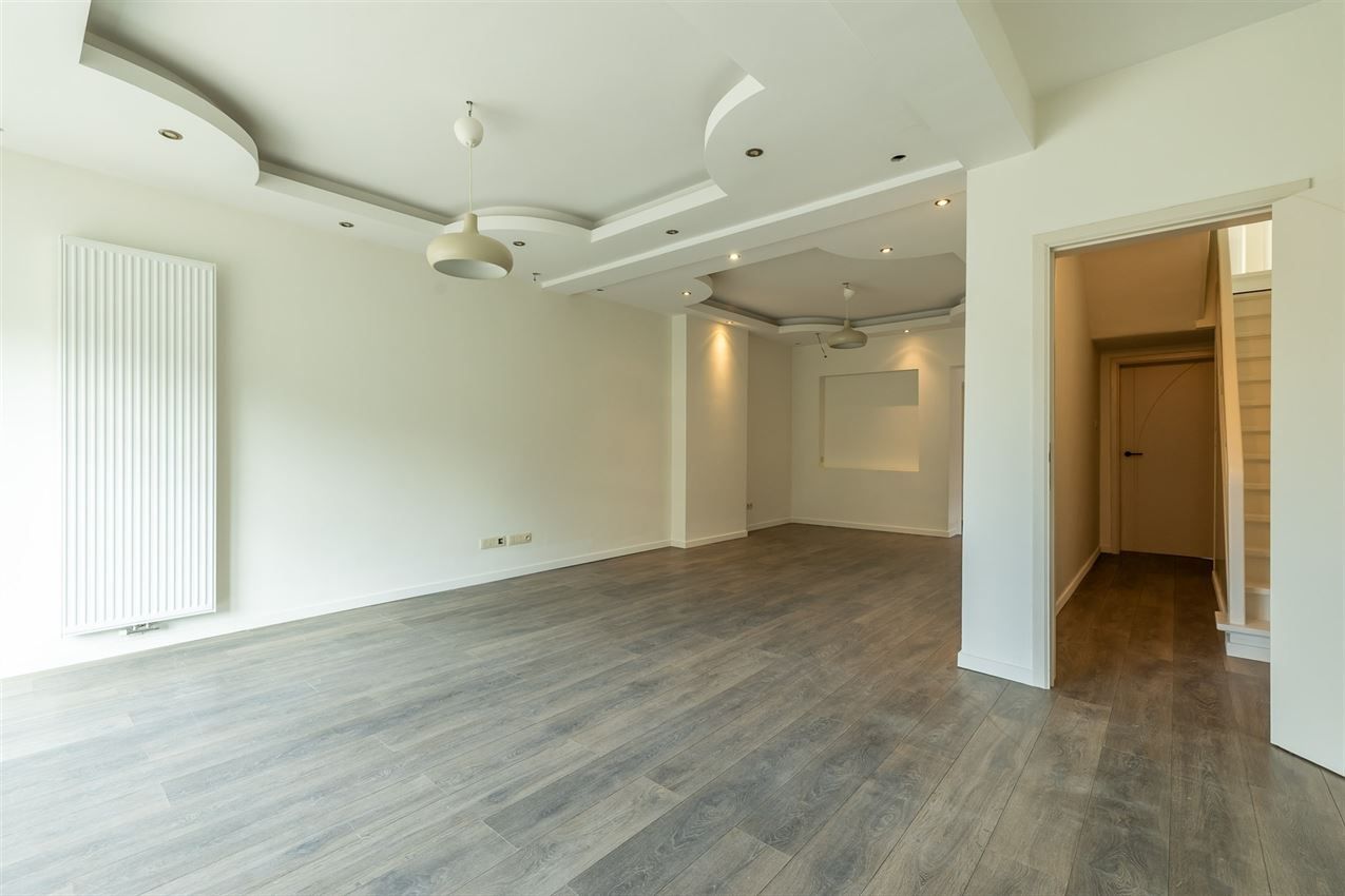 Royale gezinswoning, veel privacy, subliem terras foto 18