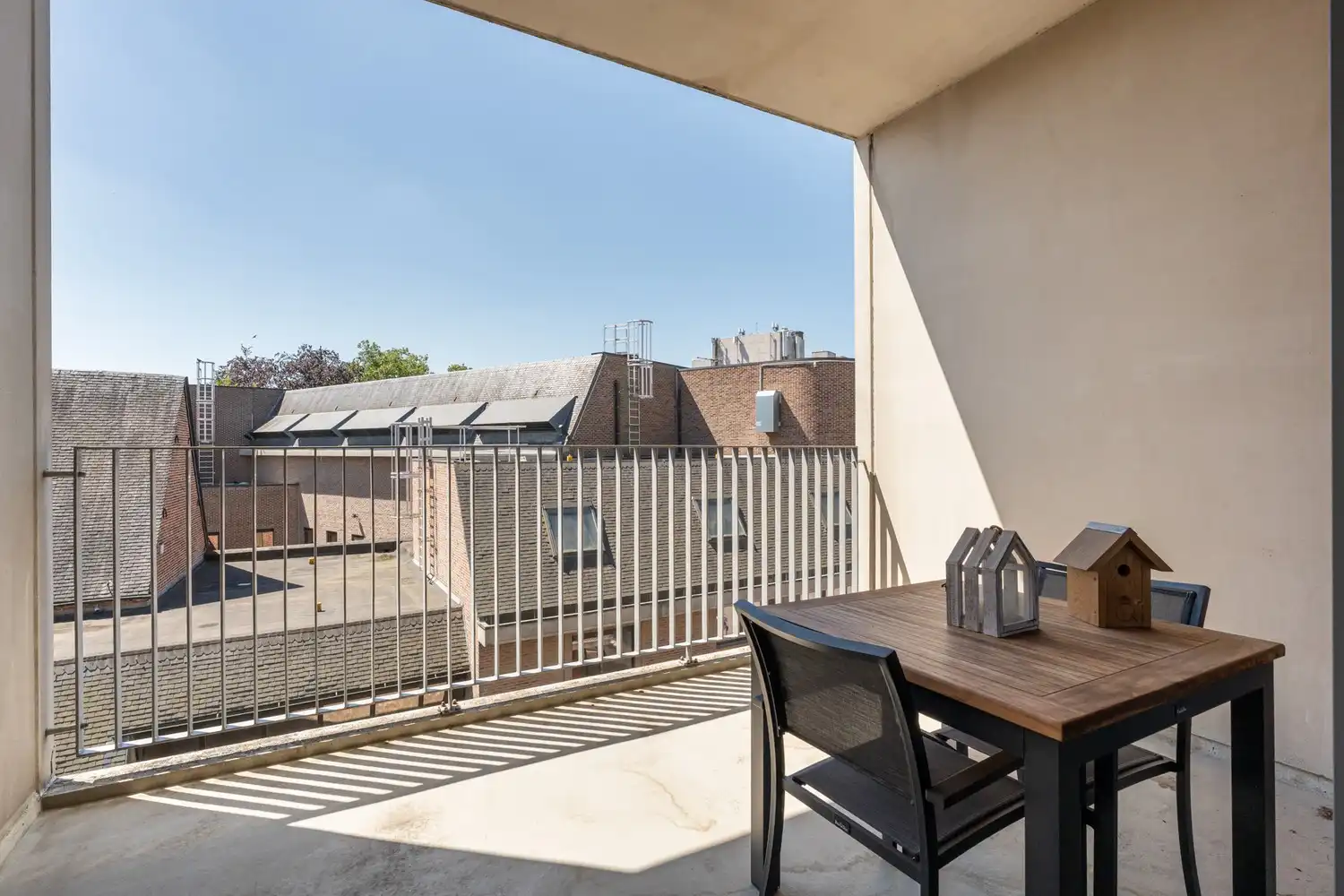 Modern en energiezuinig(A-label) appartement met 1 slaapkamer, een terras, een autostaanplaats, een kelder en een fietsenstalling te centrum Leuven! foto 10