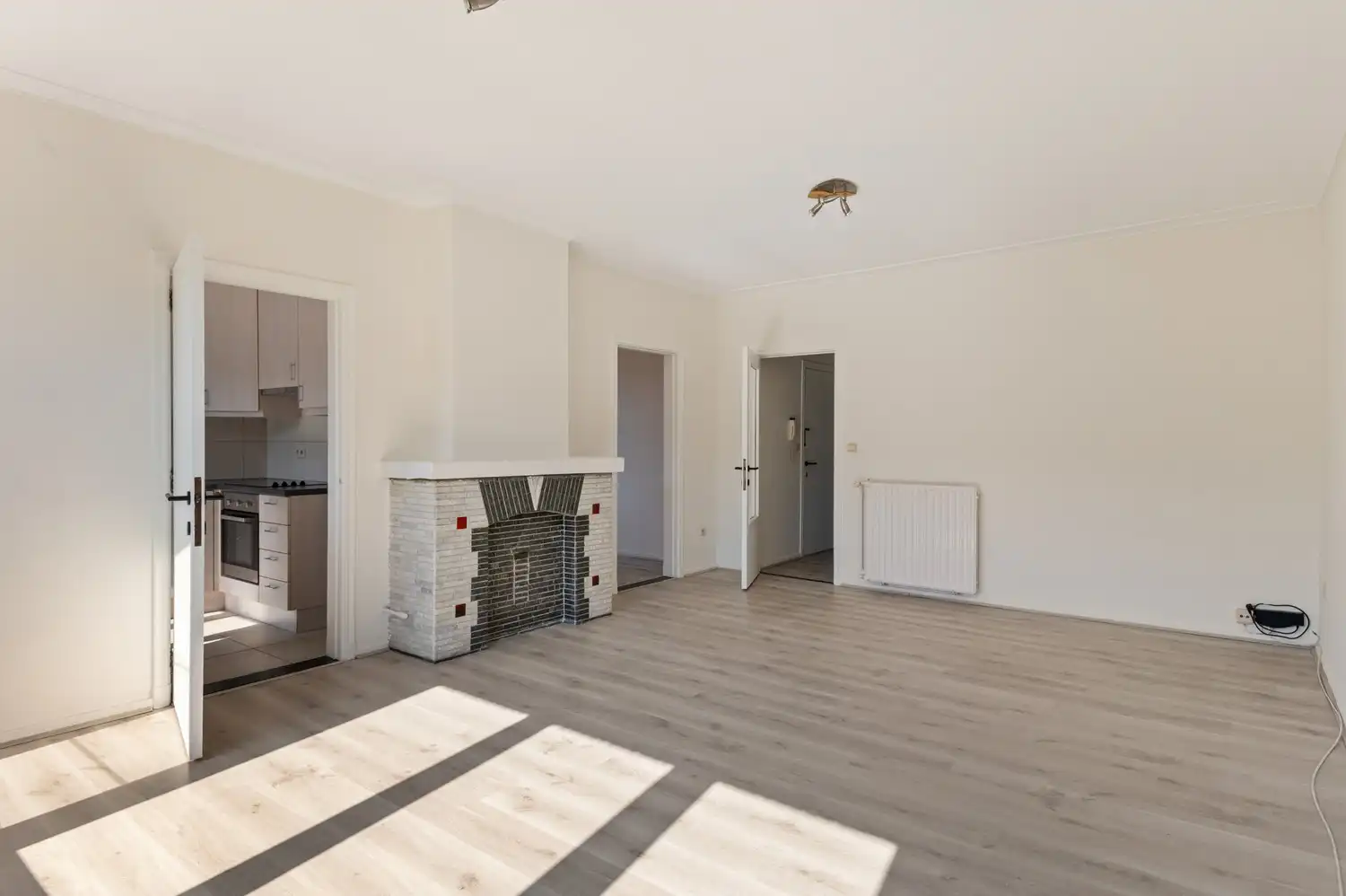 Instapklaar appartement met &nbsp;3 slaapkamers, terras én garage op een rustige ligging in Merksem foto 2