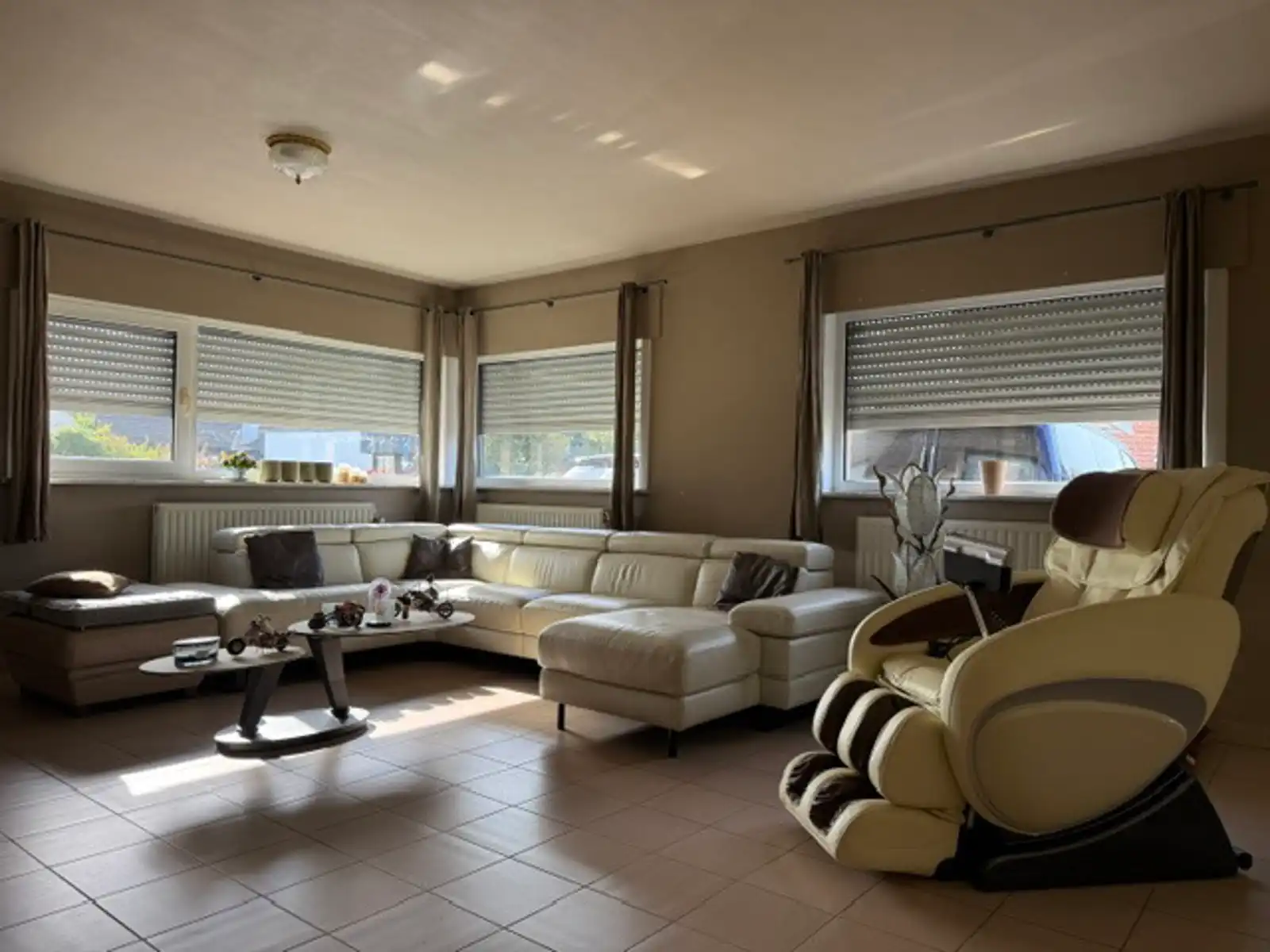 Te huur: Halfopen bungalow met tuin te Gijzegem foto 6