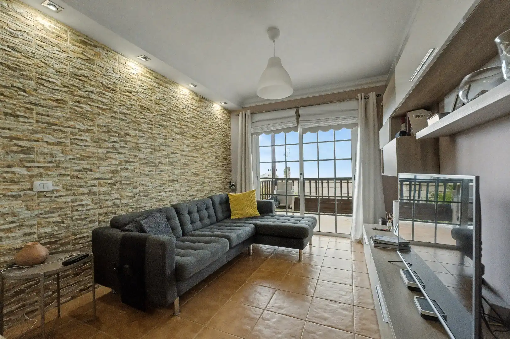 Mooi 3-slaapkamer hoekappartement in Residencial Biltmore, volledig instapklaar en in topconditie. foto 6