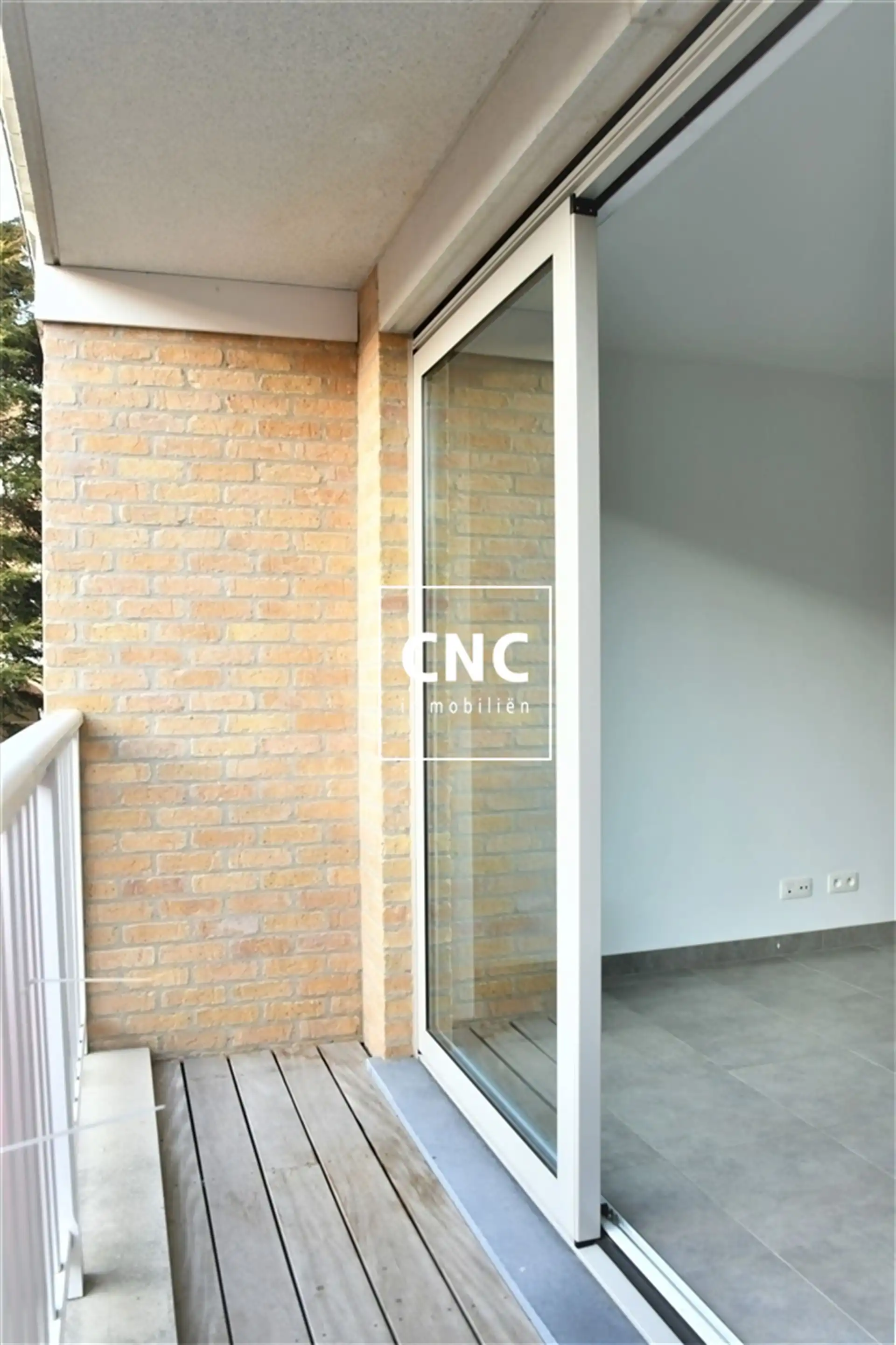 Lichtrijk appartement met zuidgericht terras en groen zicht foto 9