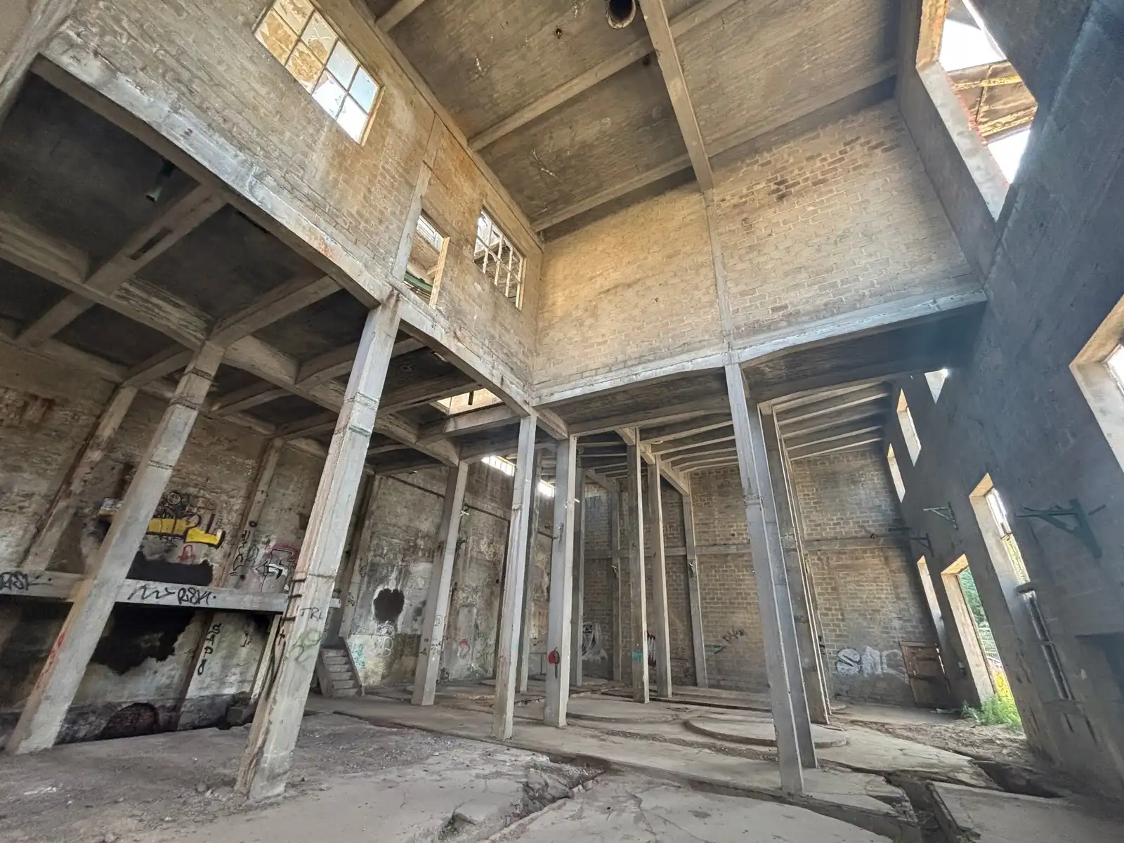 Uniek handelspand voor retail, horeca of kantoor – 725 m² foto 9