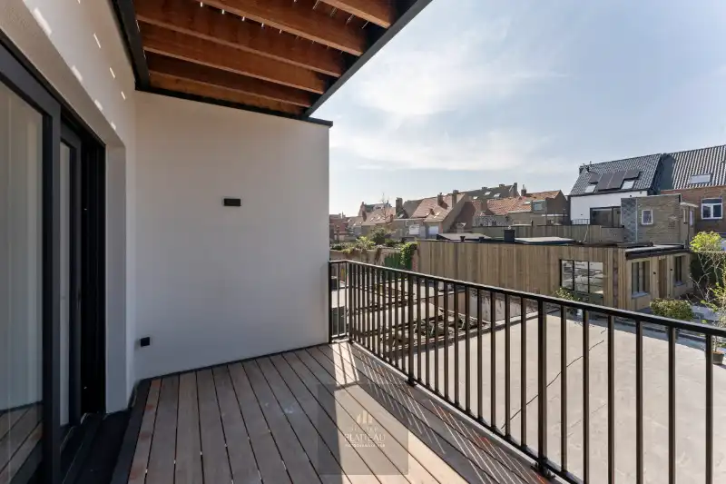 Instapklaar luxe-appartement van 115m² op toplocatie vlakbij het marktplein van Nieuwpoort. foto 7