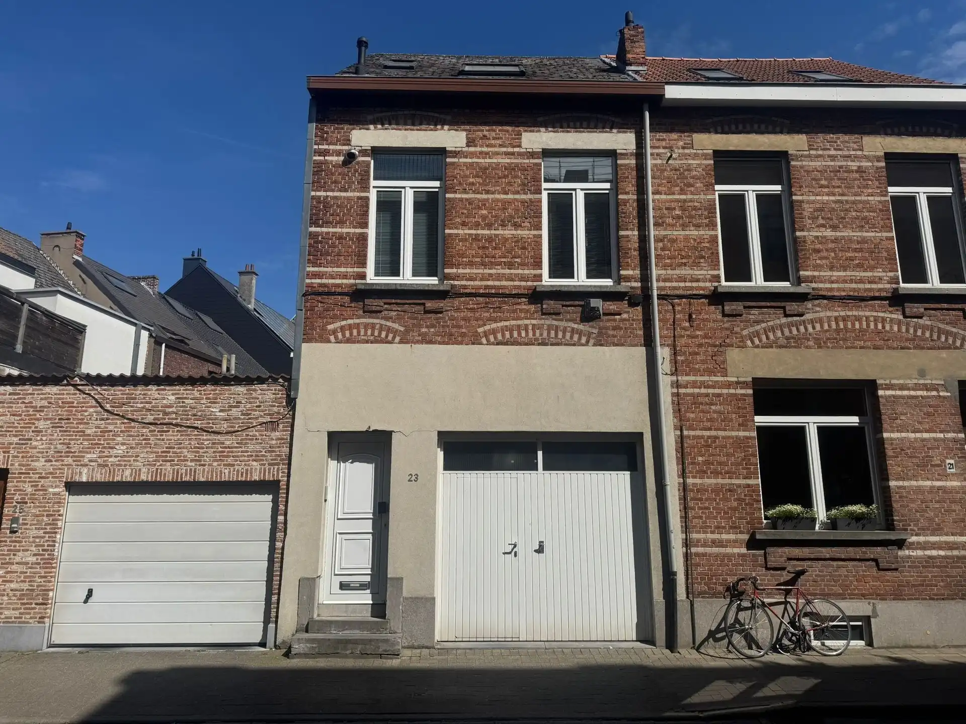 Gerenoveerde bel-etage in het volle stadscentrum foto {{pictureIndex}}