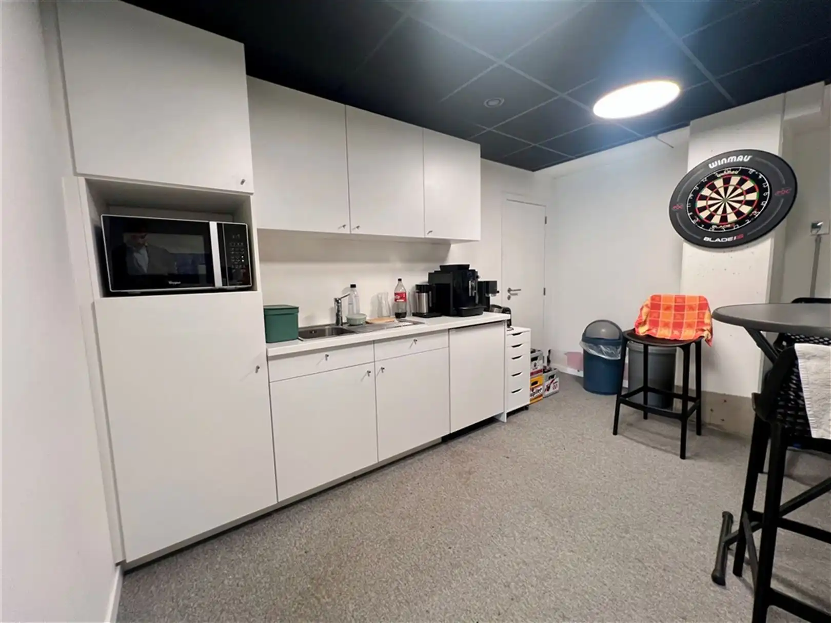 Moderne kantoren gelegen op toplocatie foto 10