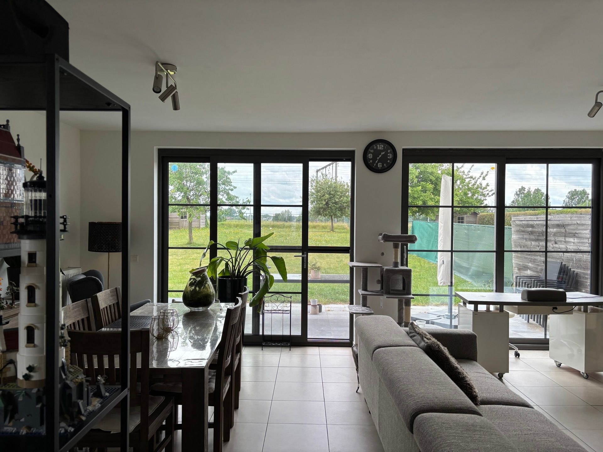WICHELEN - Gelijkvloers appartement met tuin foto 6