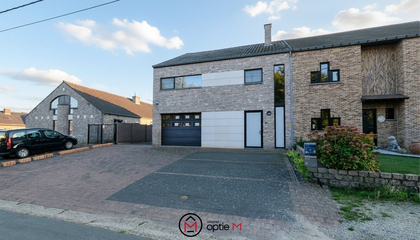 Investeringspand met handelsruimte en appartement in Merem Bilzen foto 3