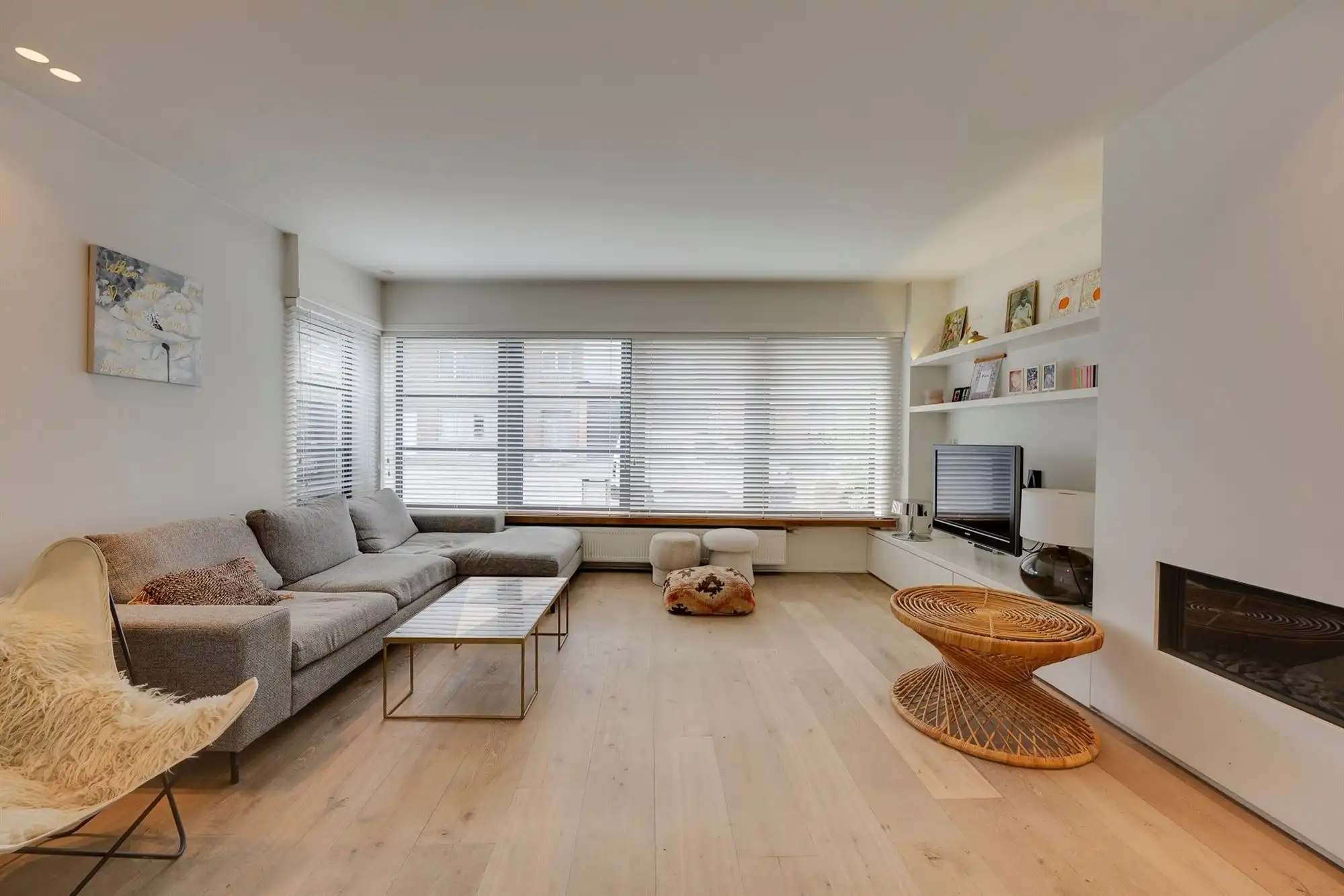 Sfeervolle halfopen woning nabij het dorpshart foto 3