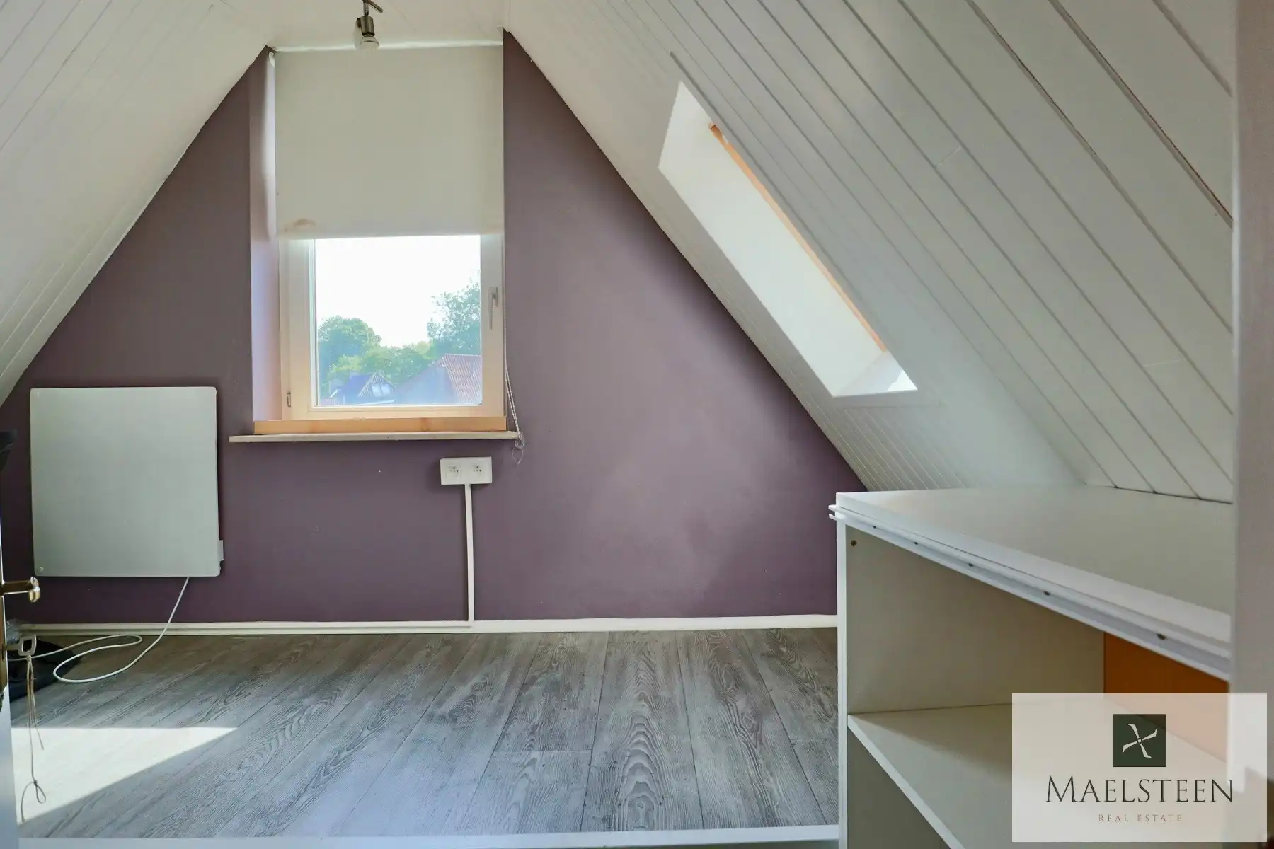 Instapklare trapgevelwoning, gelegen in Brugge centrum foto 16